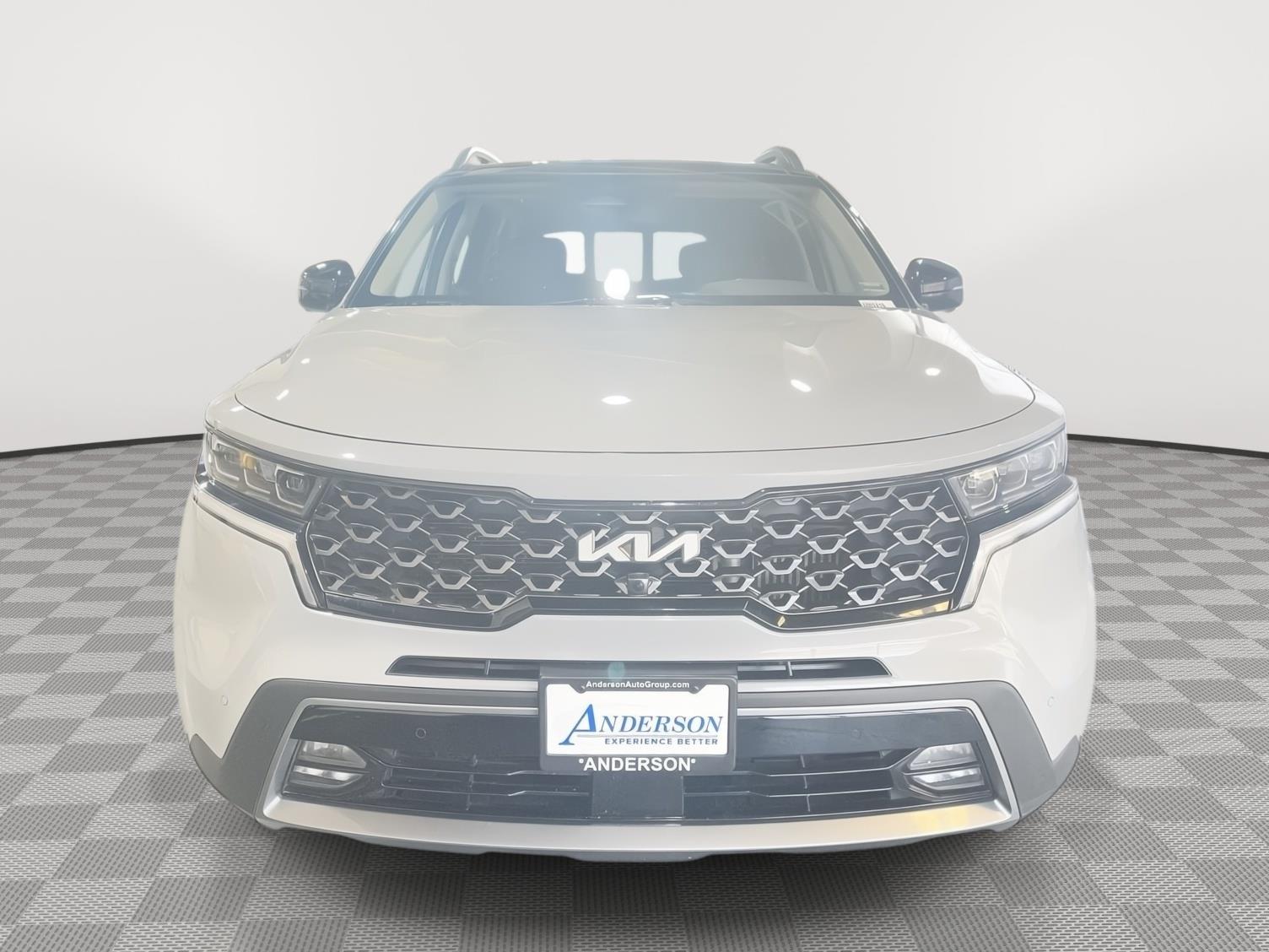 Vehicle photo 4