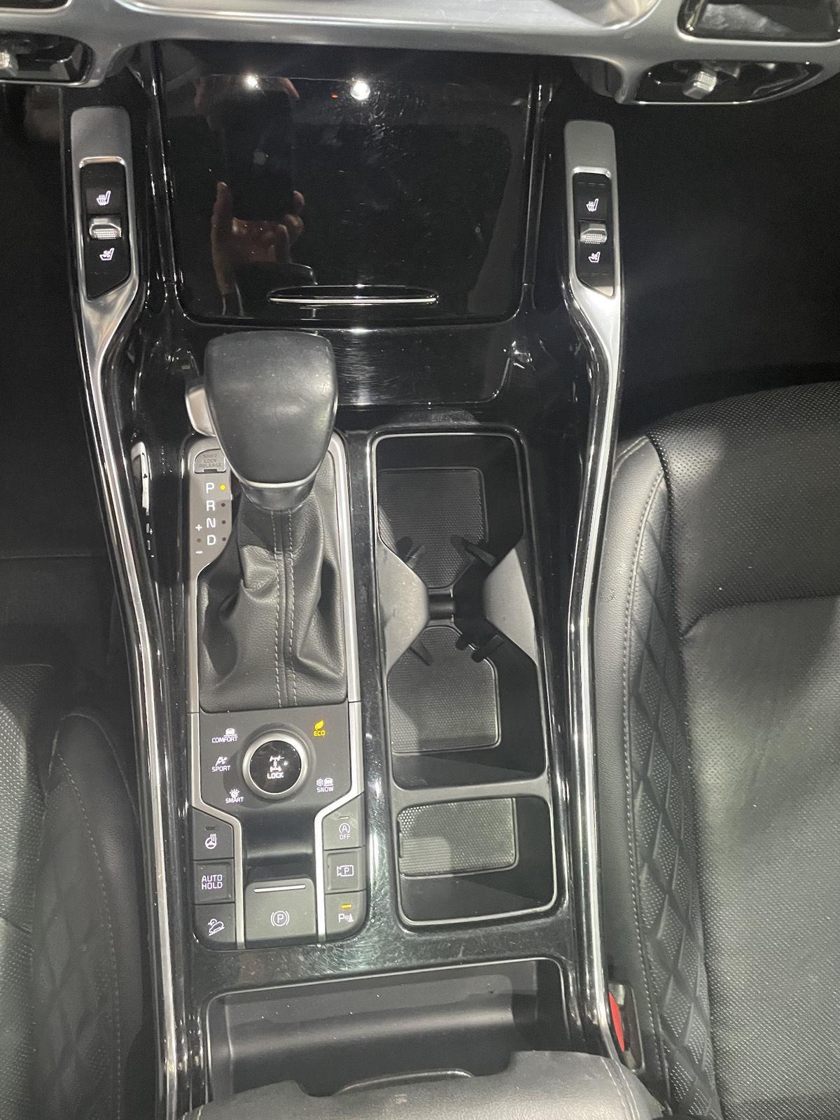 Vehicle photo 38