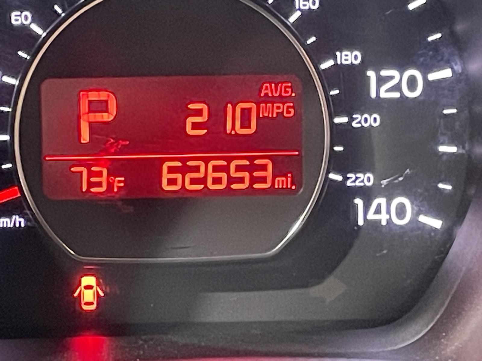 Vehicle photo 34