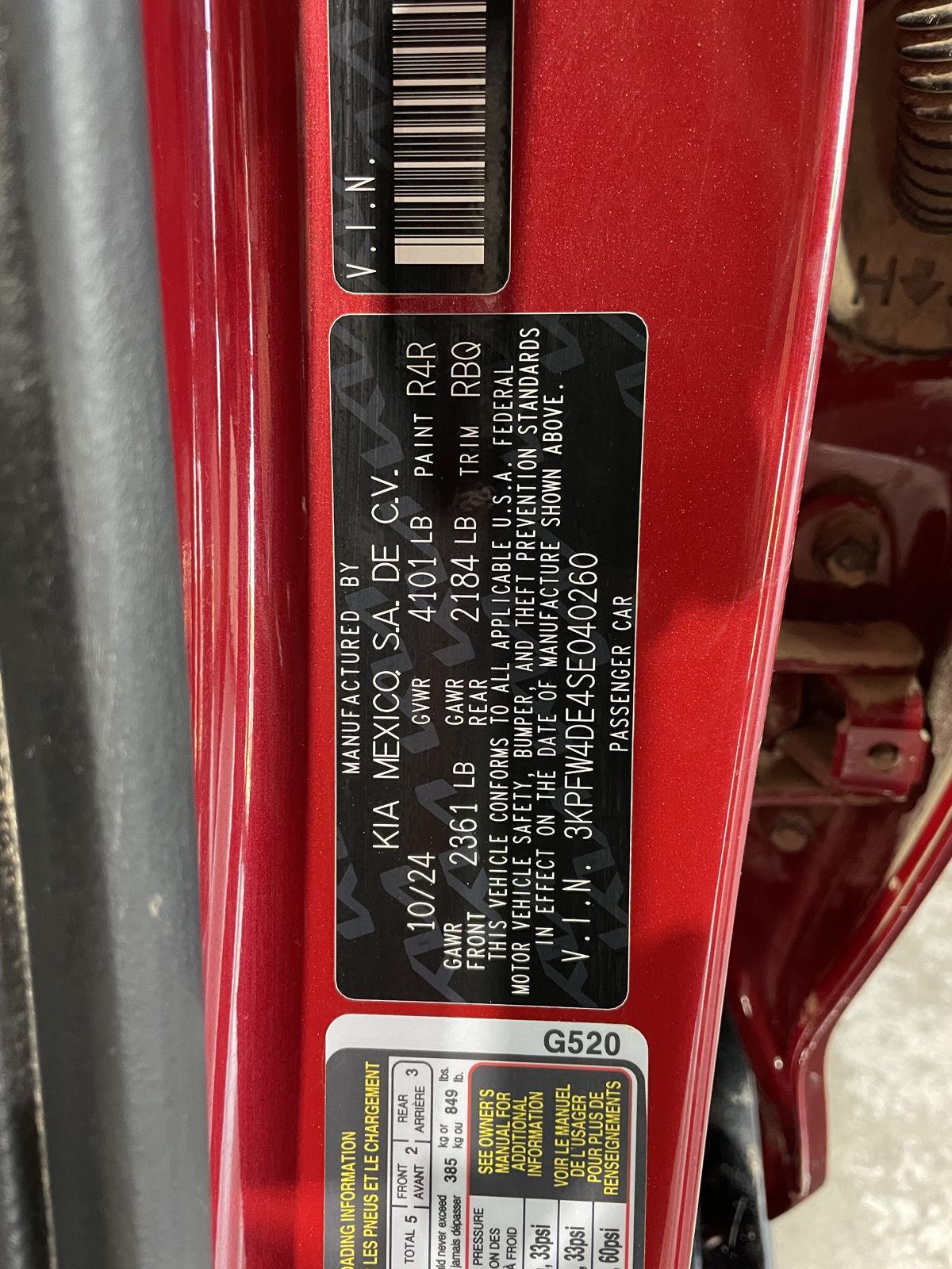 Vehicle photo 38
