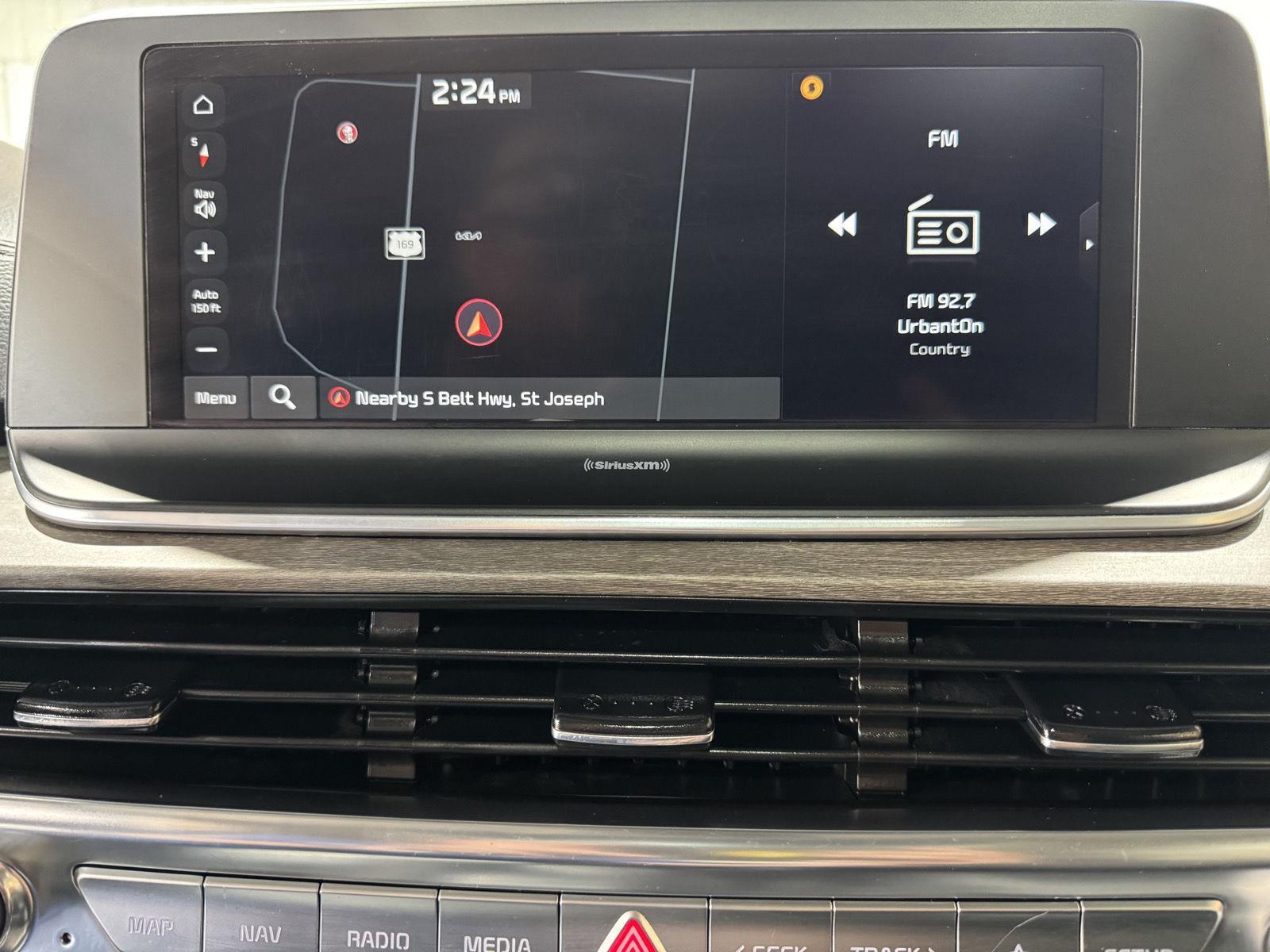 Vehicle photo 36