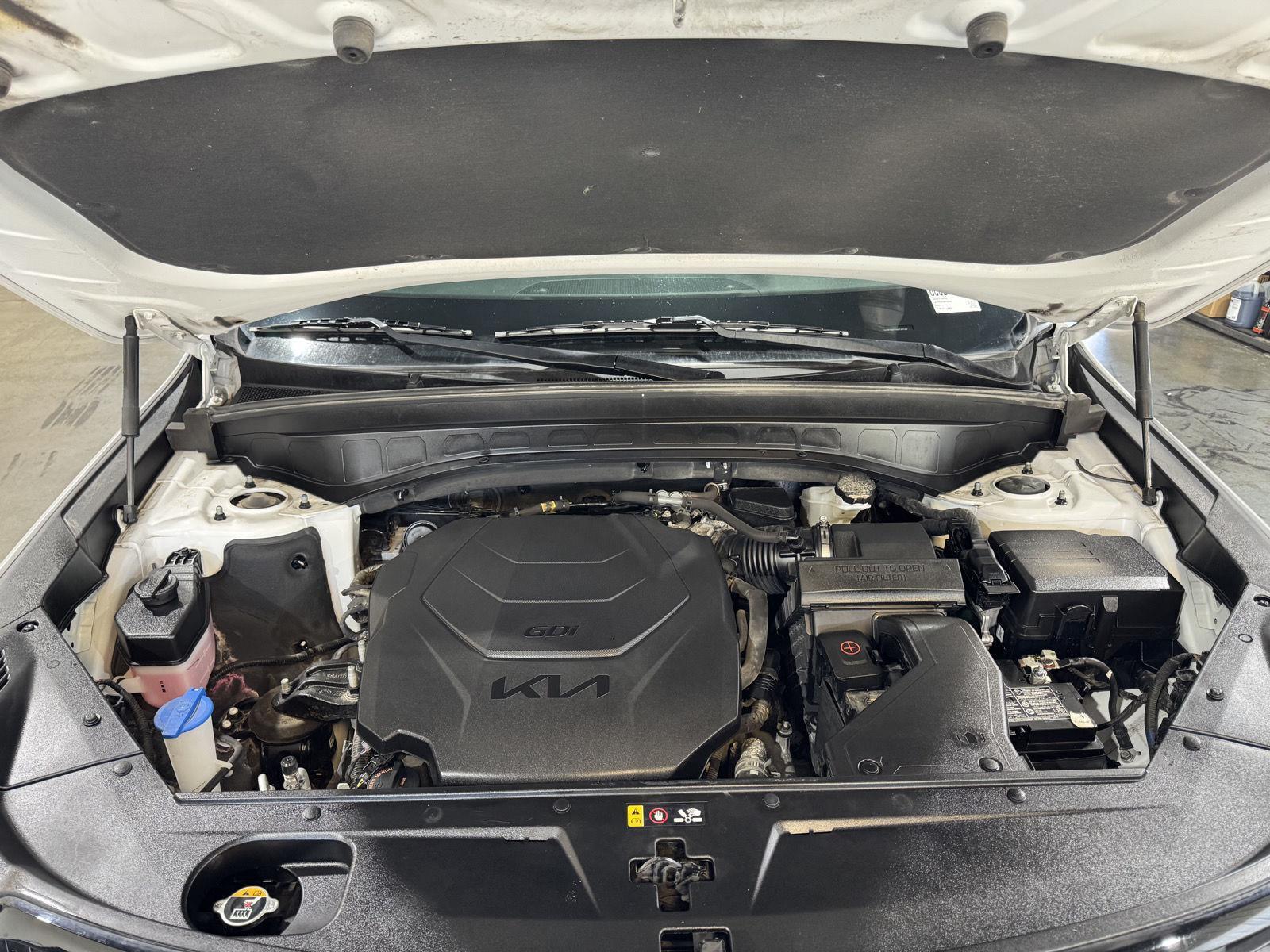 Vehicle photo 46