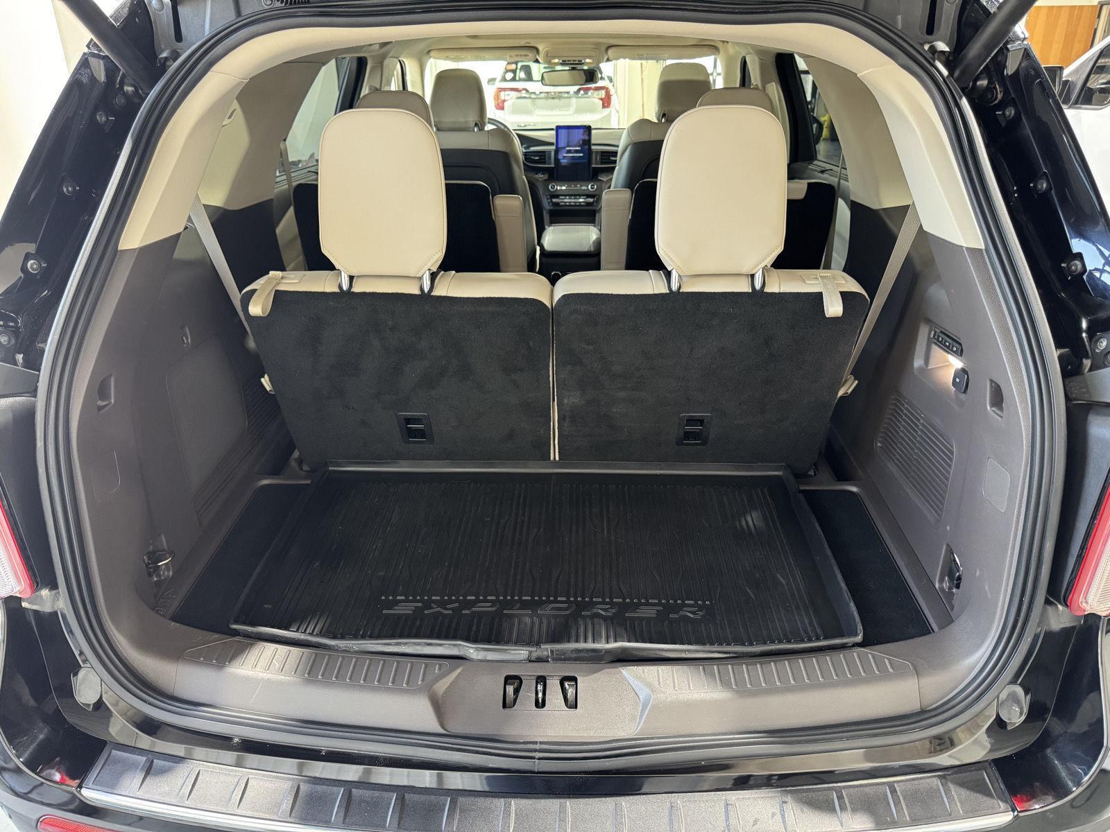 Vehicle photo 45