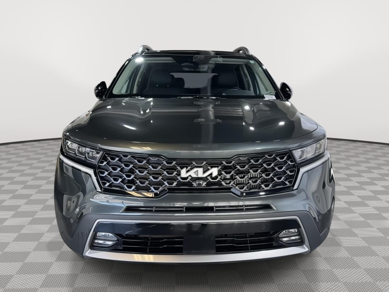 Vehicle photo 5