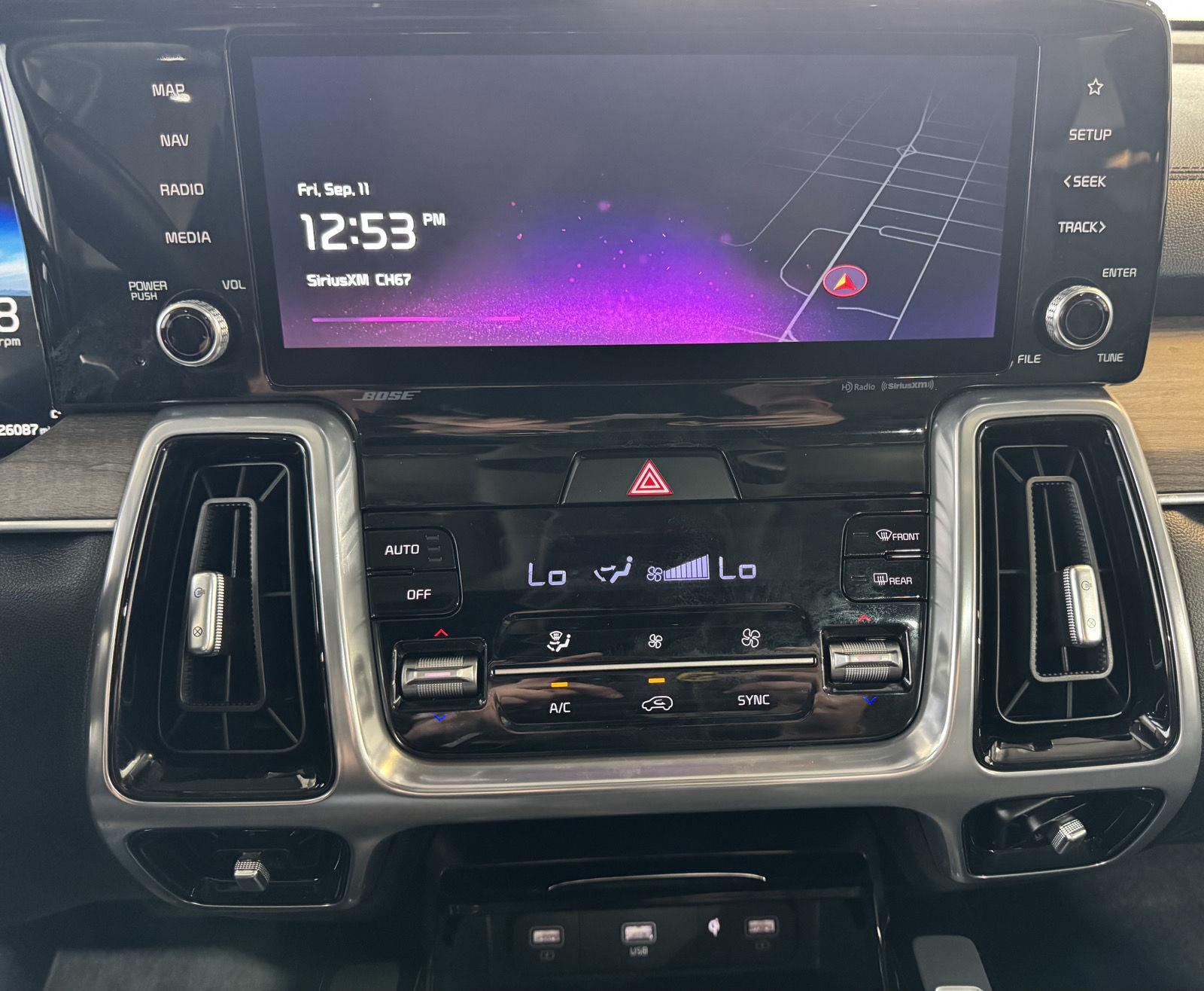 Vehicle photo 35