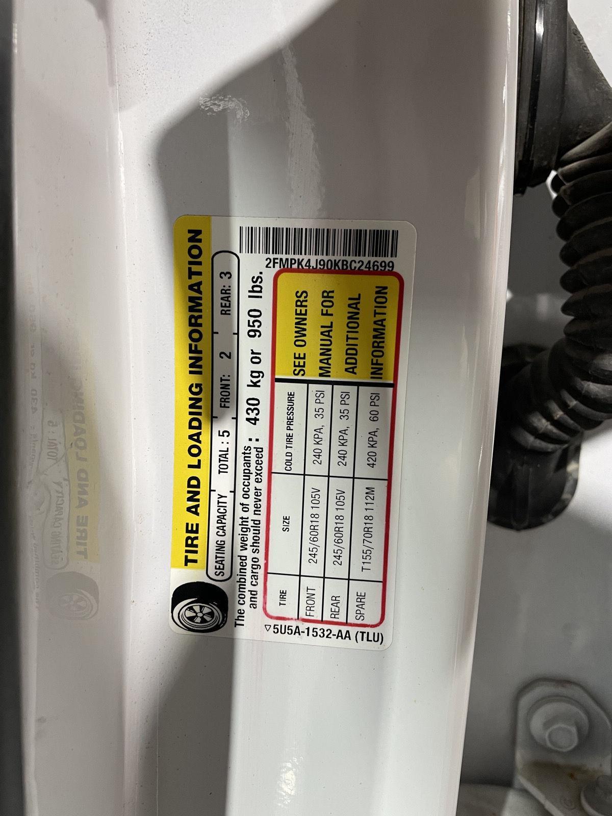 Vehicle photo 37