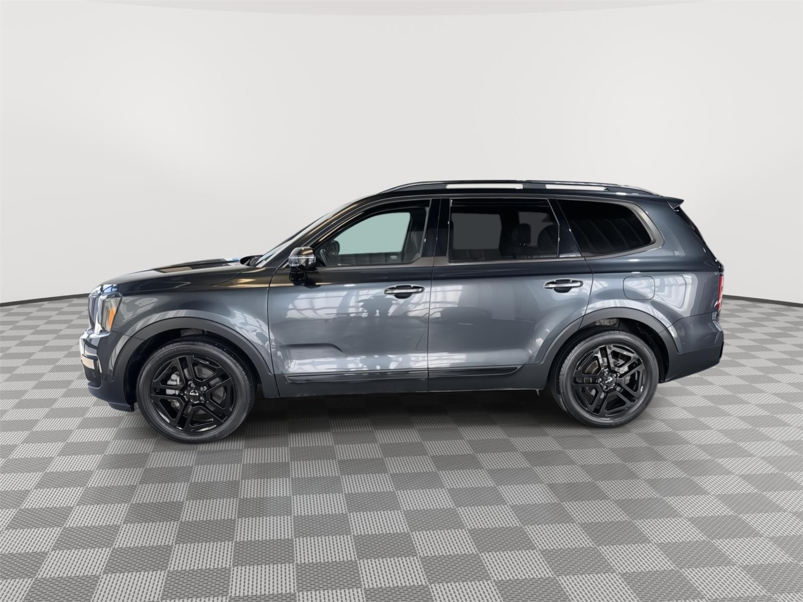 Used 2024 Kia Telluride SX Prestige X-Line with VIN 5XYP5DGC9RG545077 for sale in Kansas City