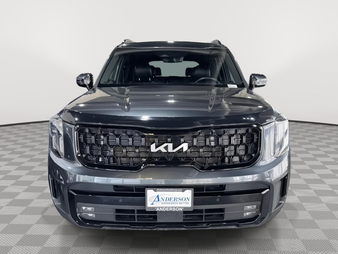 Vehicle photo 5