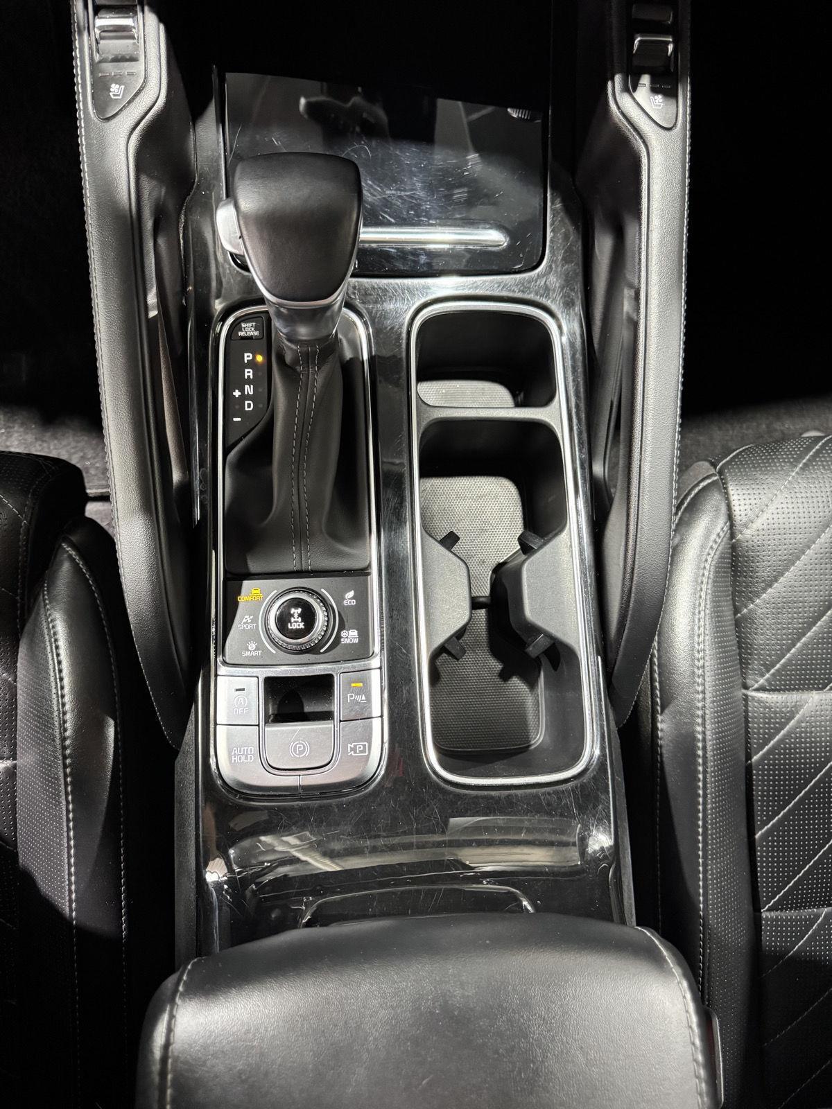 Vehicle photo 38