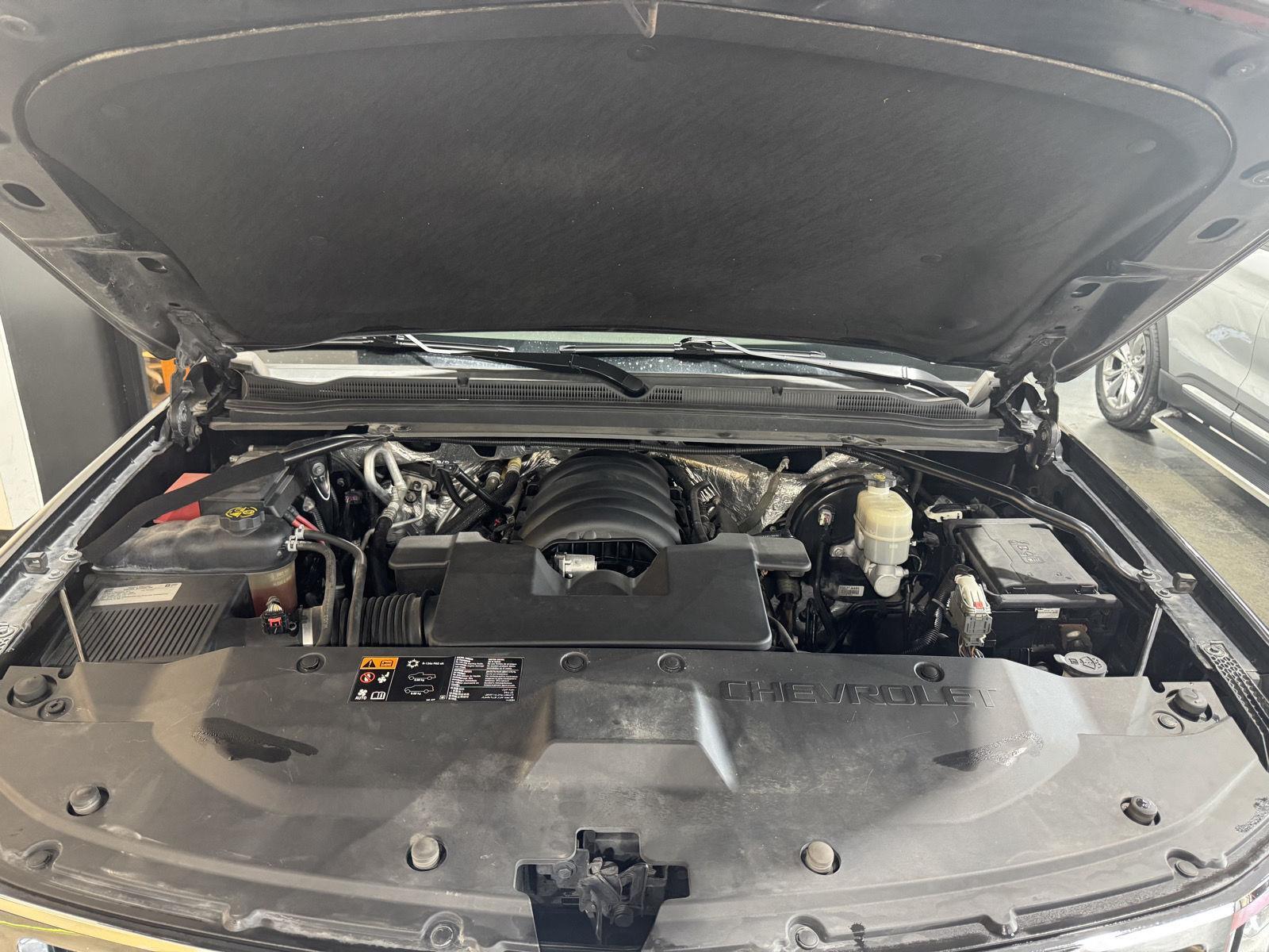Vehicle photo 45