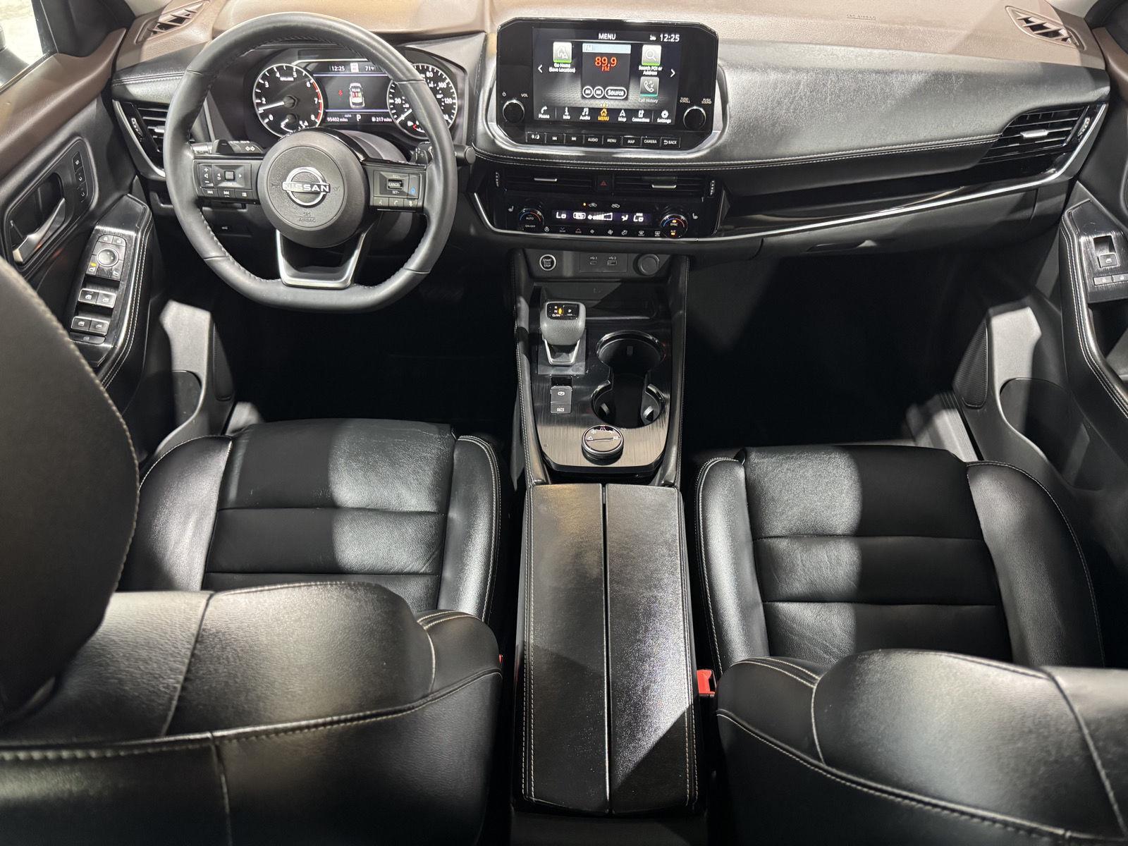 Vehicle photo 22