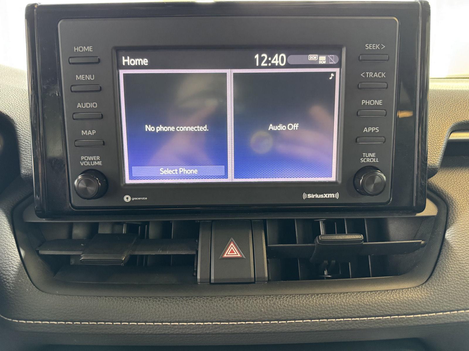 Vehicle photo 31