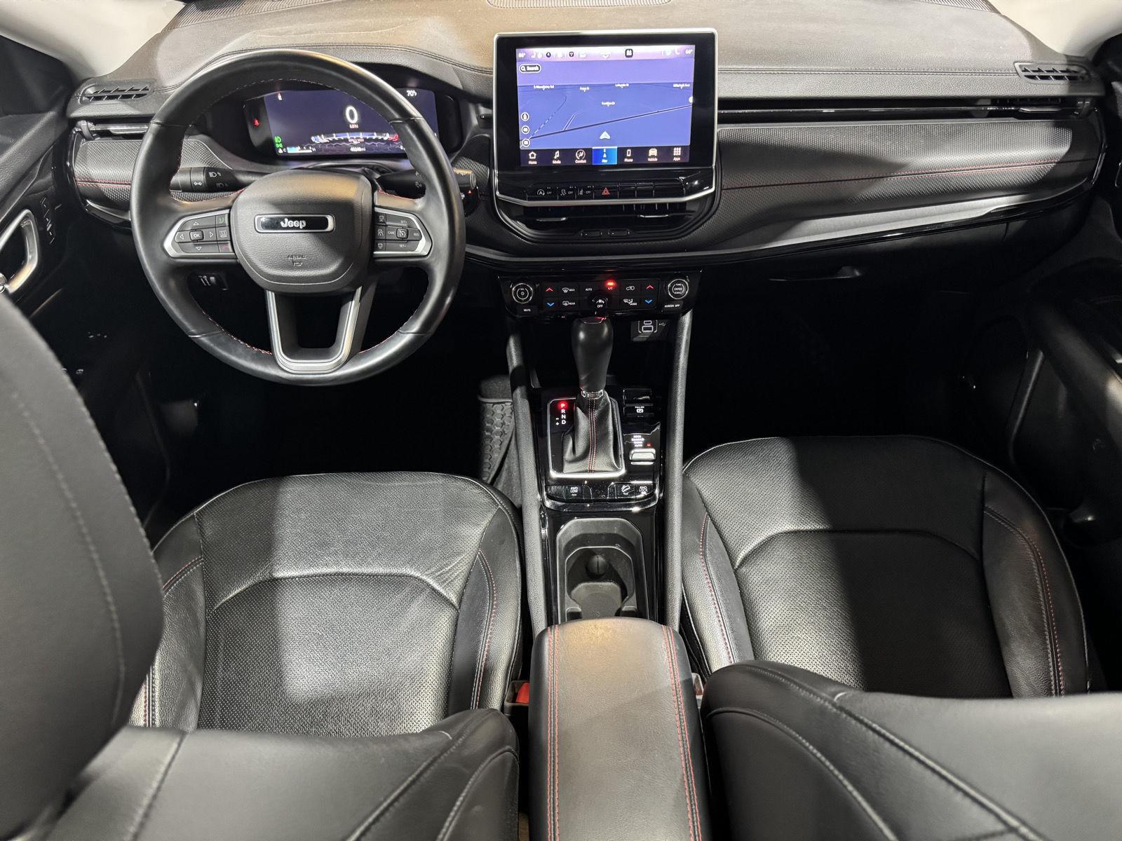Vehicle photo 22