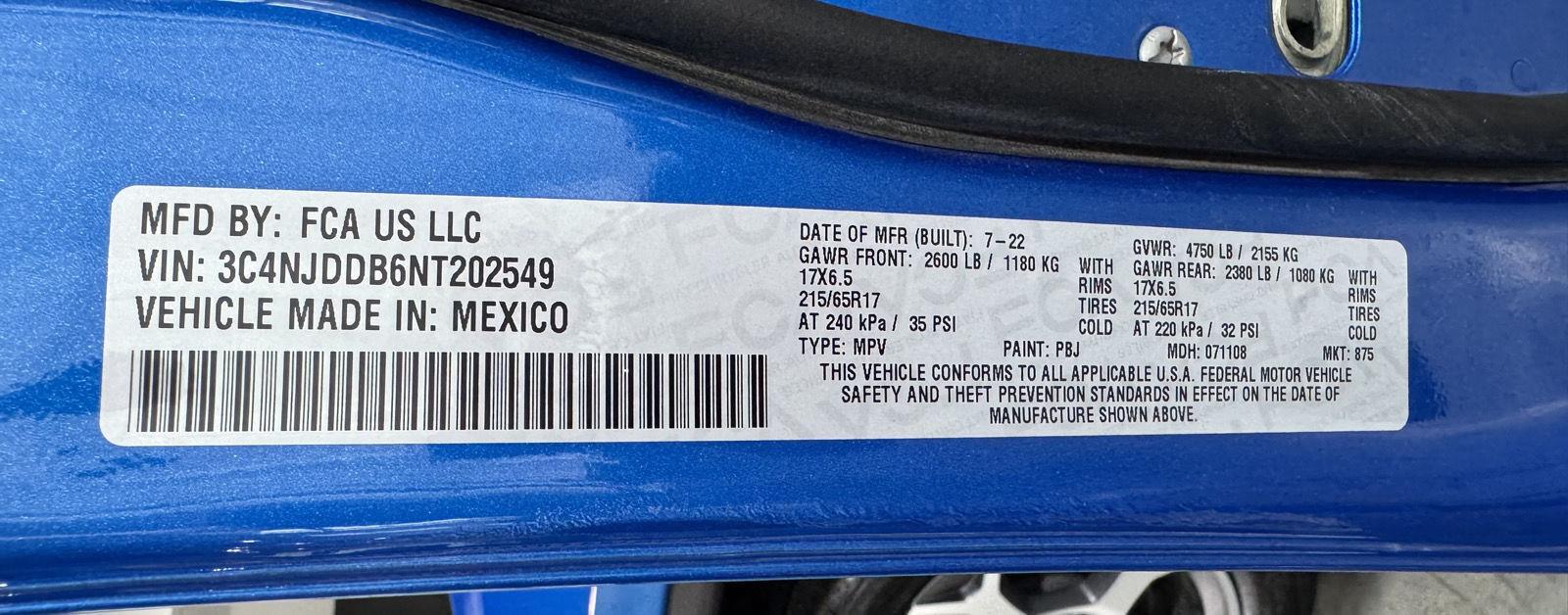 Vehicle photo 43