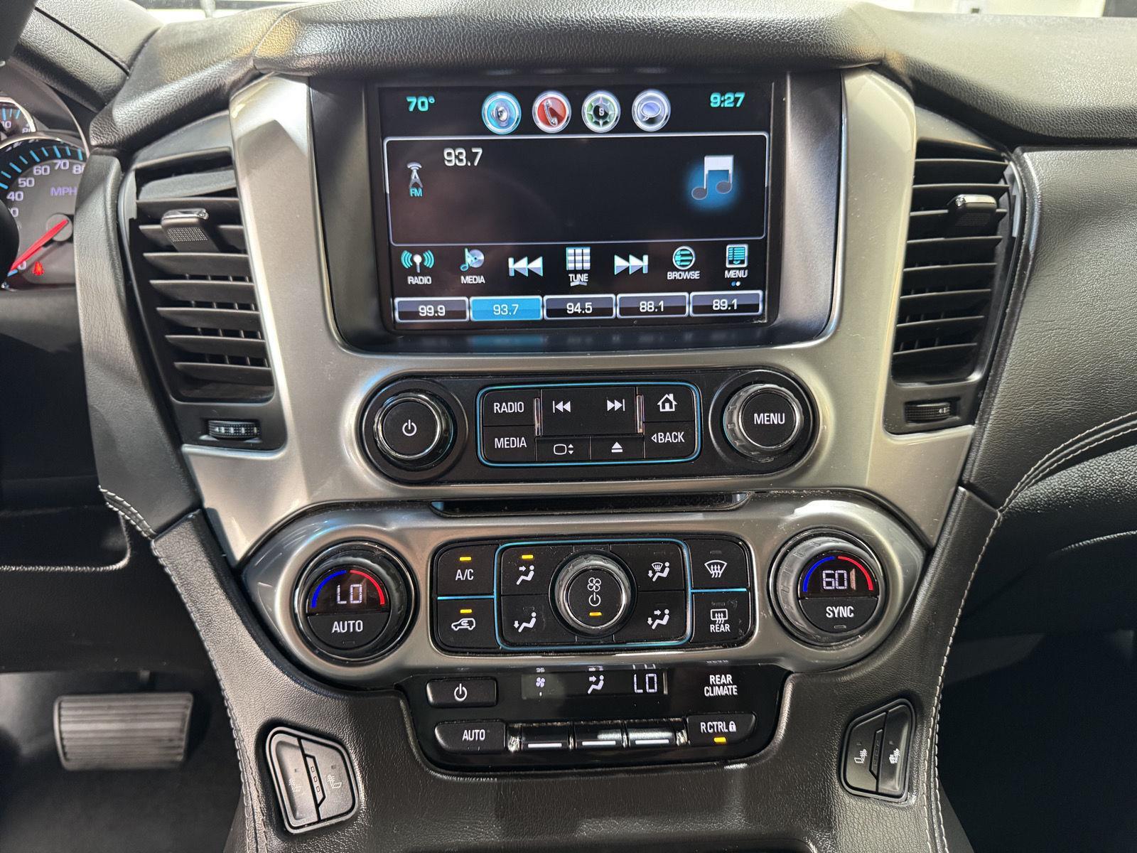 Vehicle photo 35