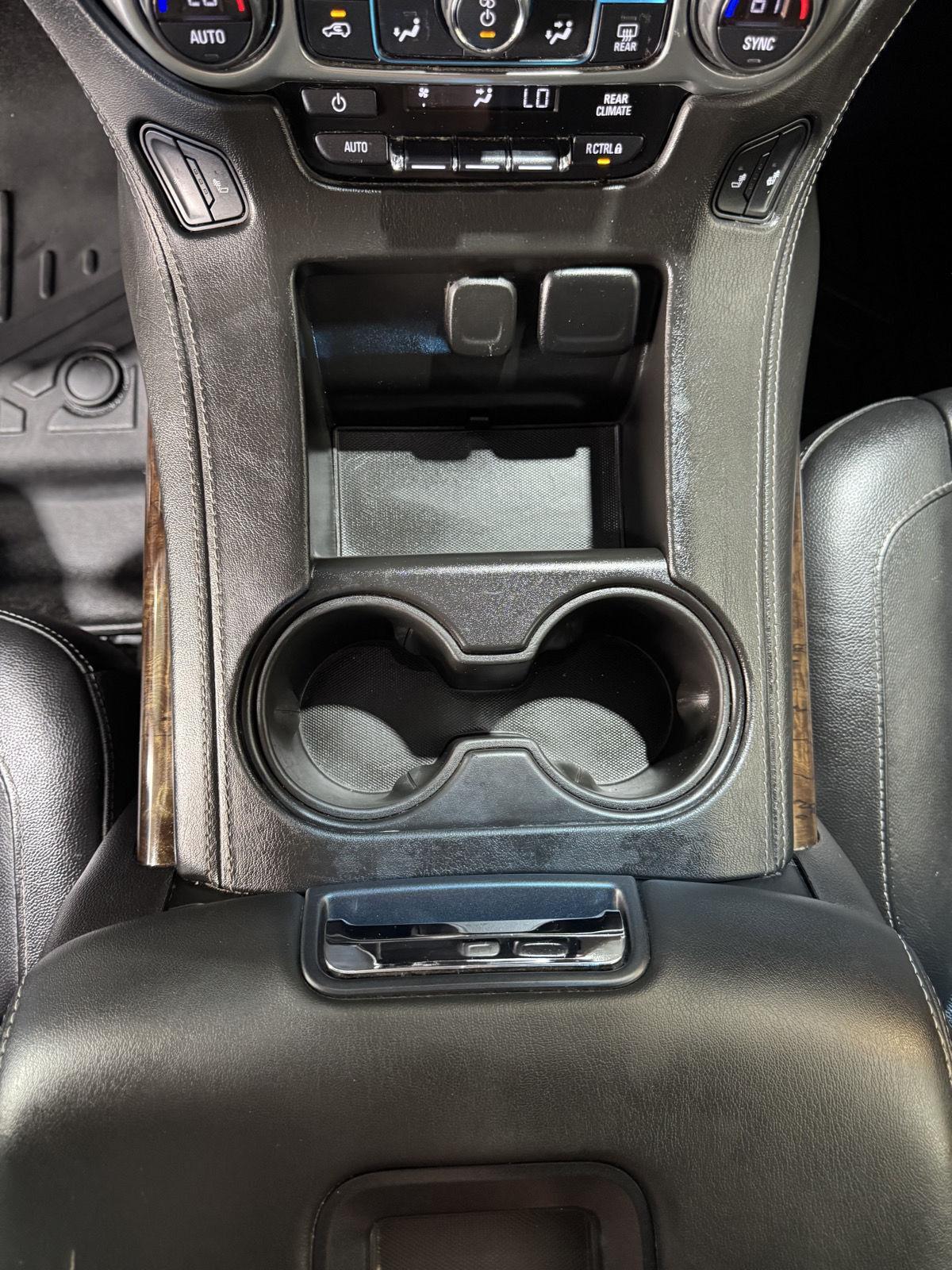 Vehicle photo 38