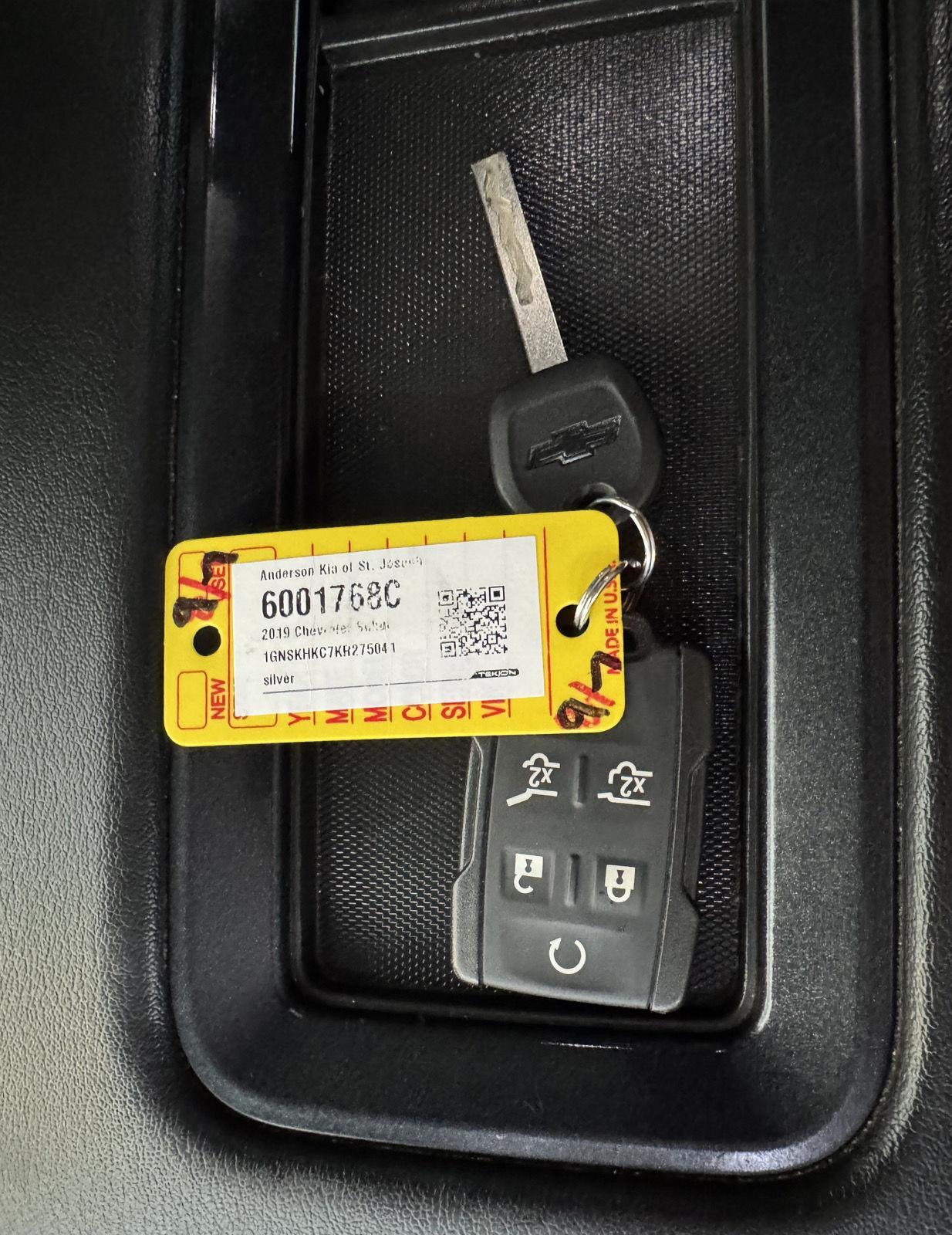 Vehicle photo 49