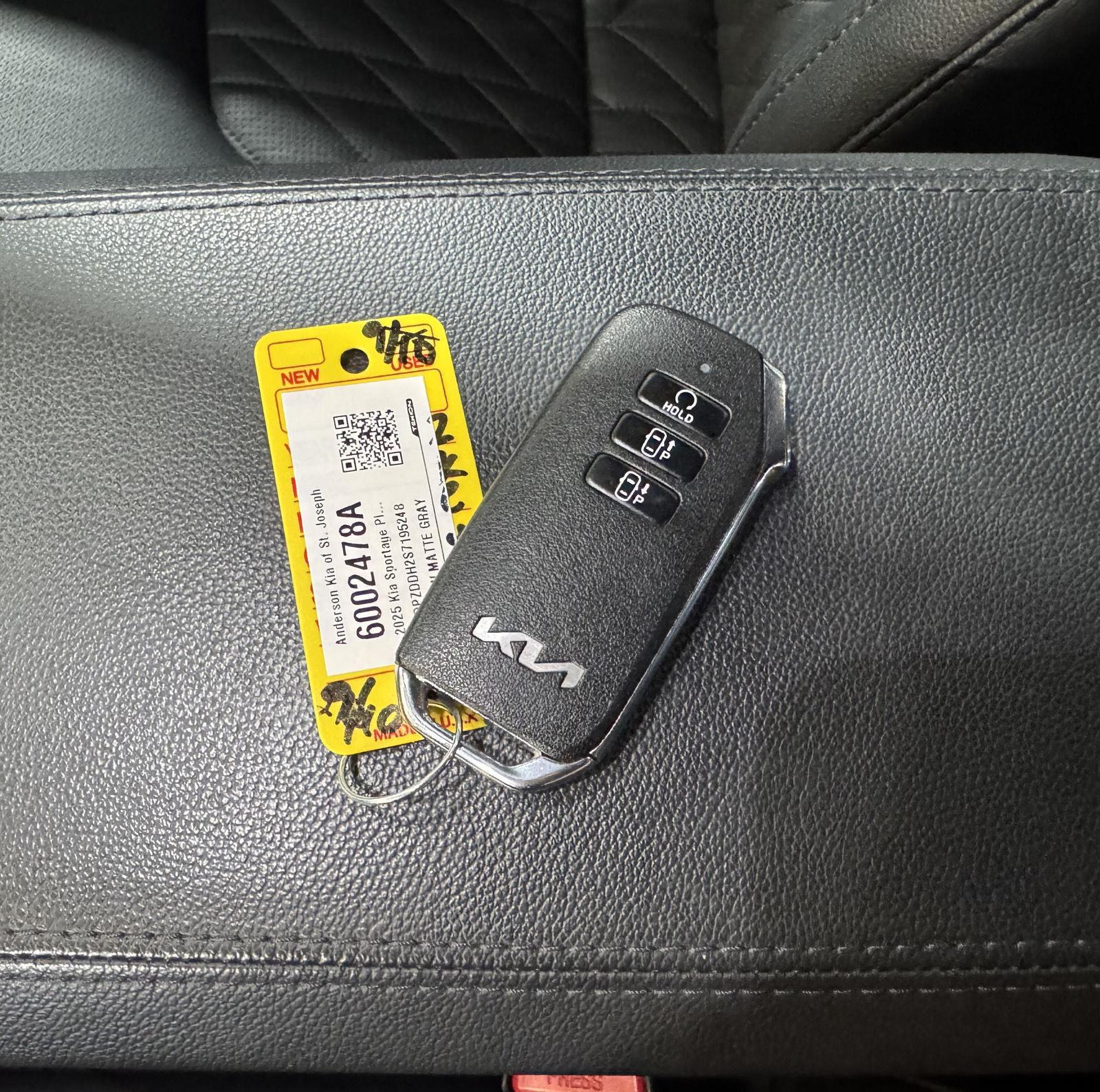 Vehicle photo 47