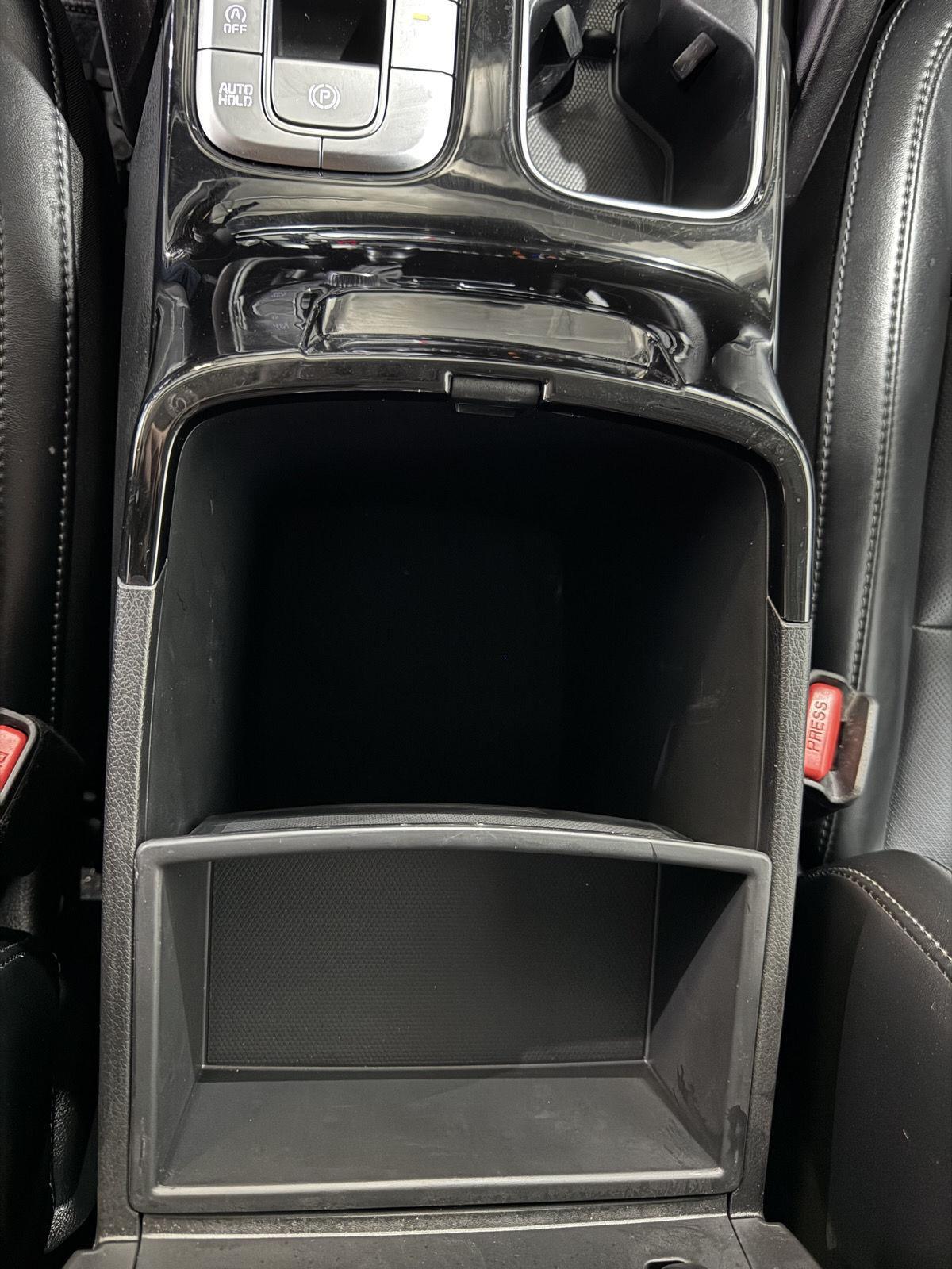 Vehicle photo 40