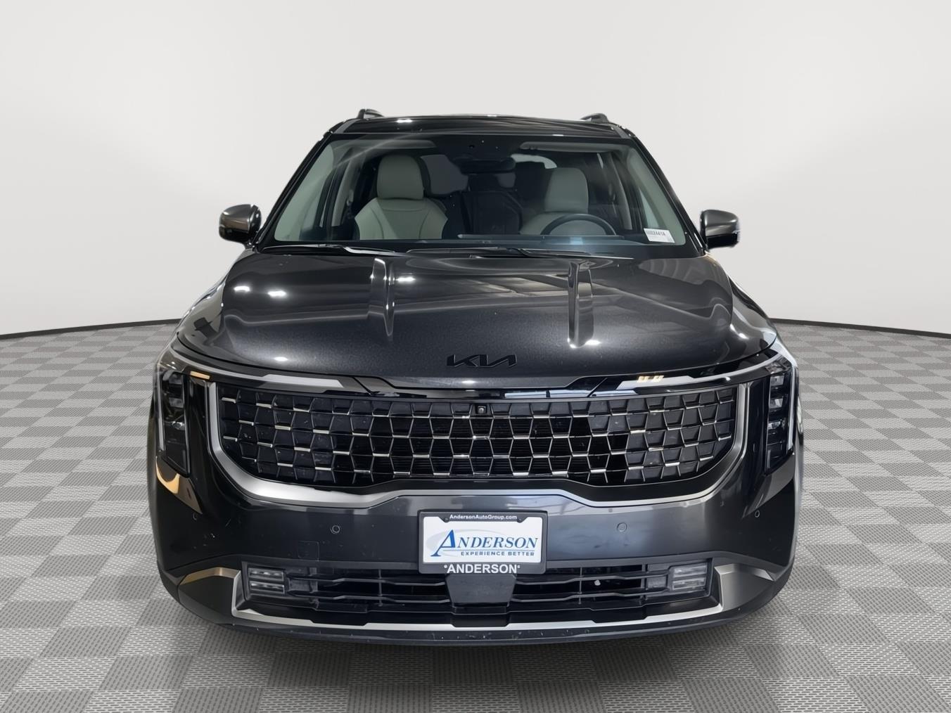 Vehicle photo 4
