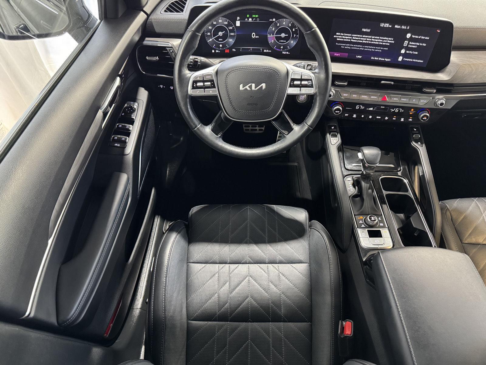 Vehicle photo 20