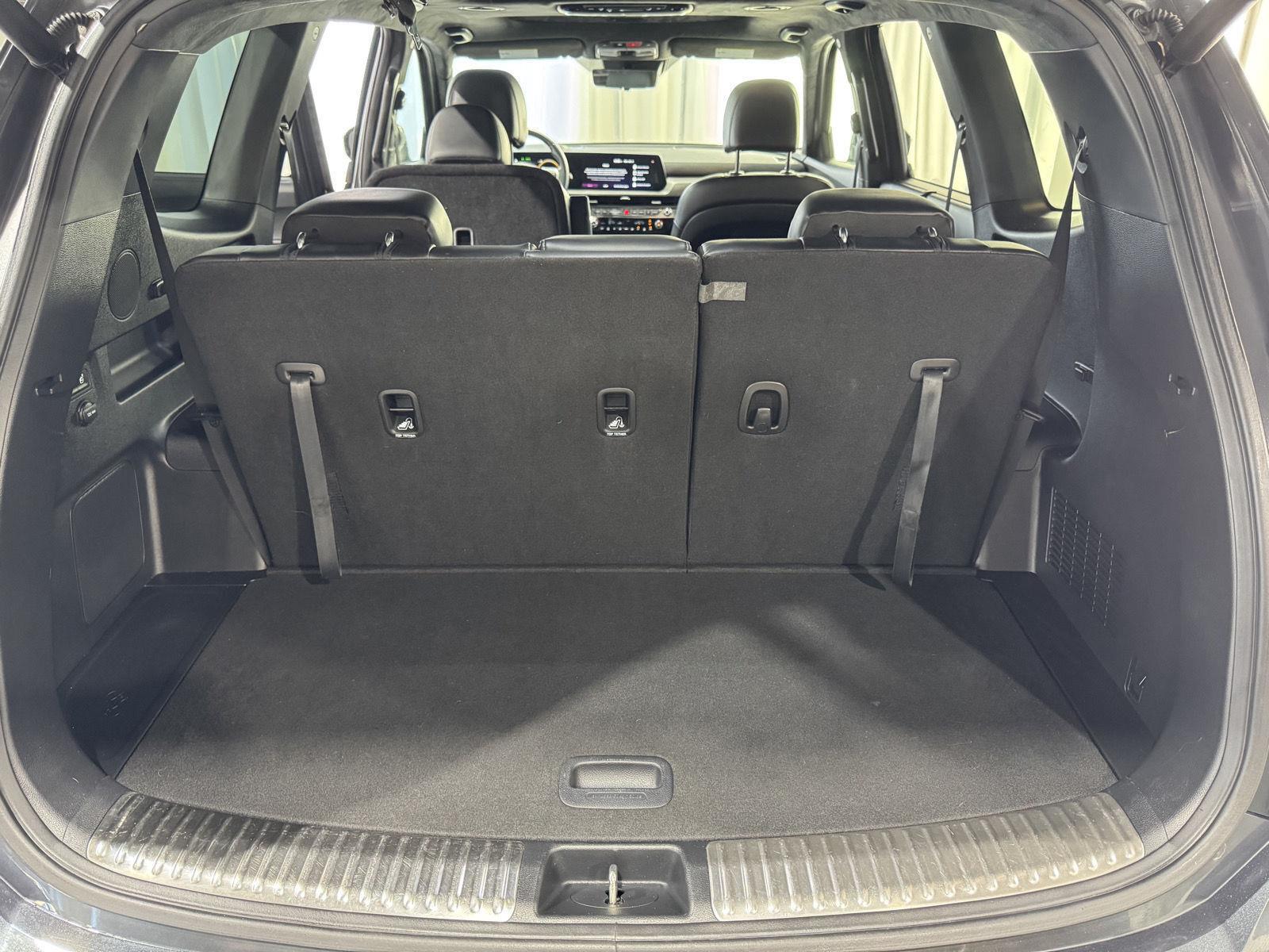 Vehicle photo 41