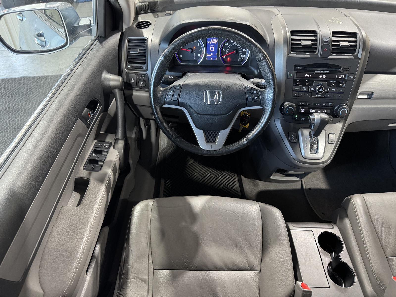 Vehicle photo 20