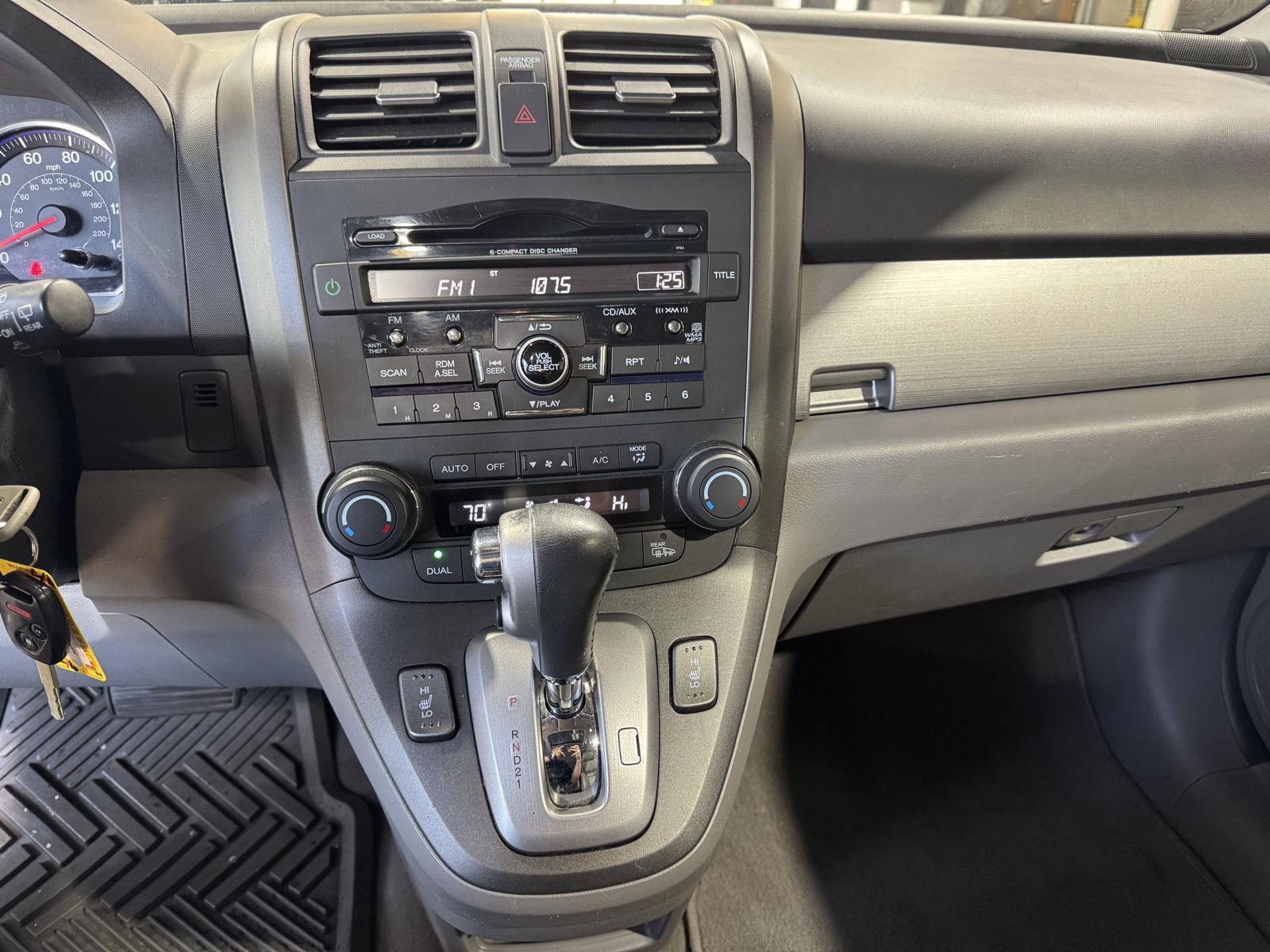 Vehicle photo 31