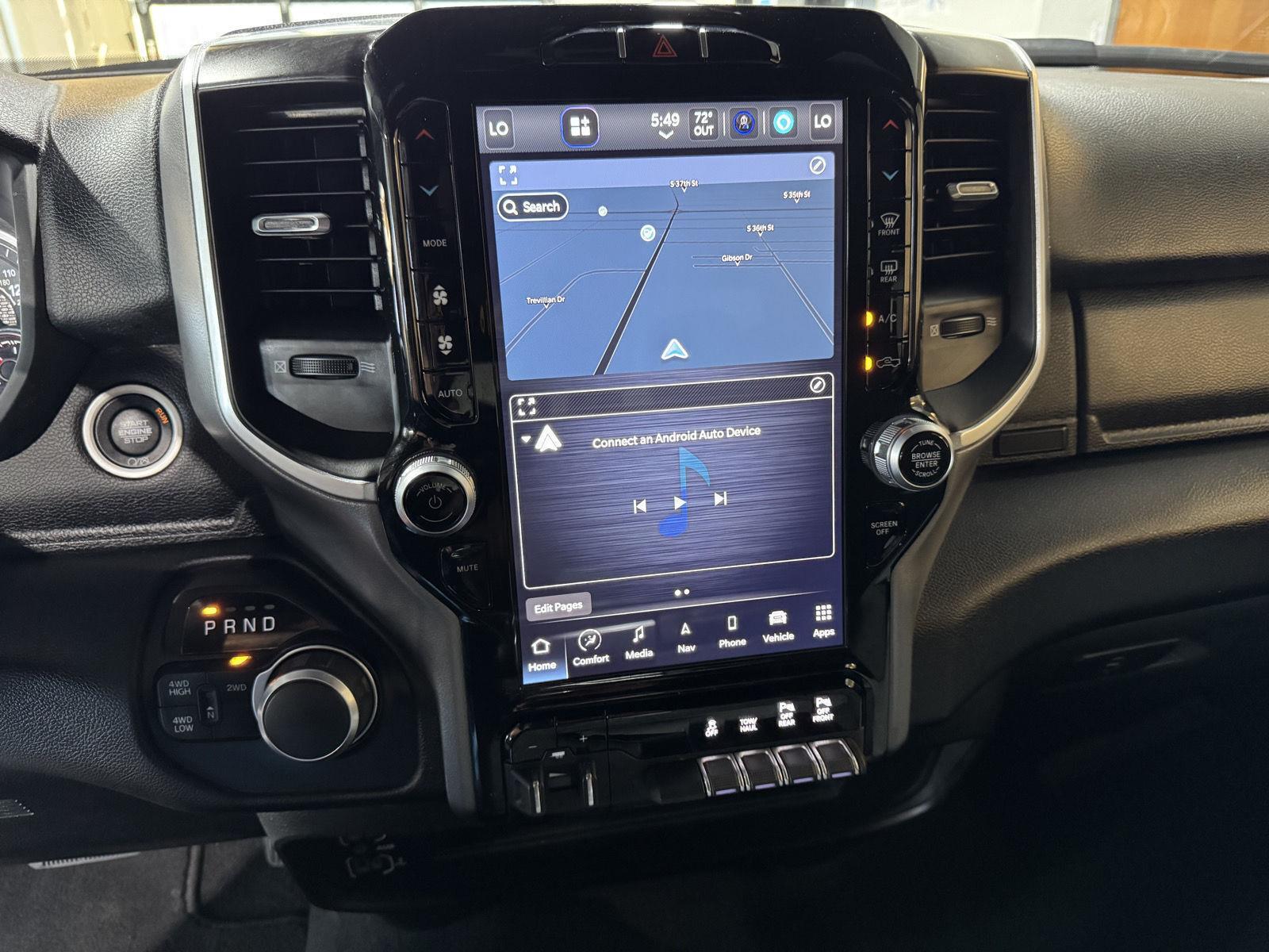 Vehicle photo 31