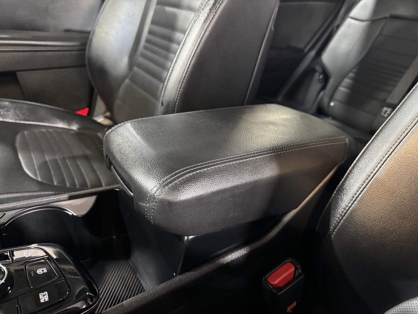 Vehicle photo 39