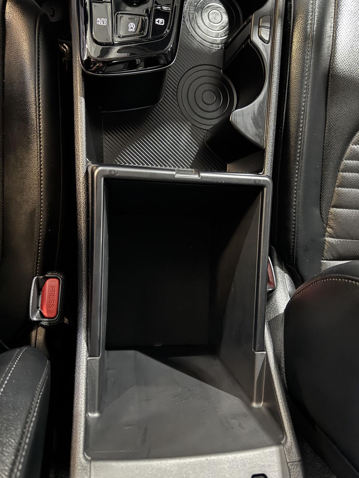 Vehicle photo 40