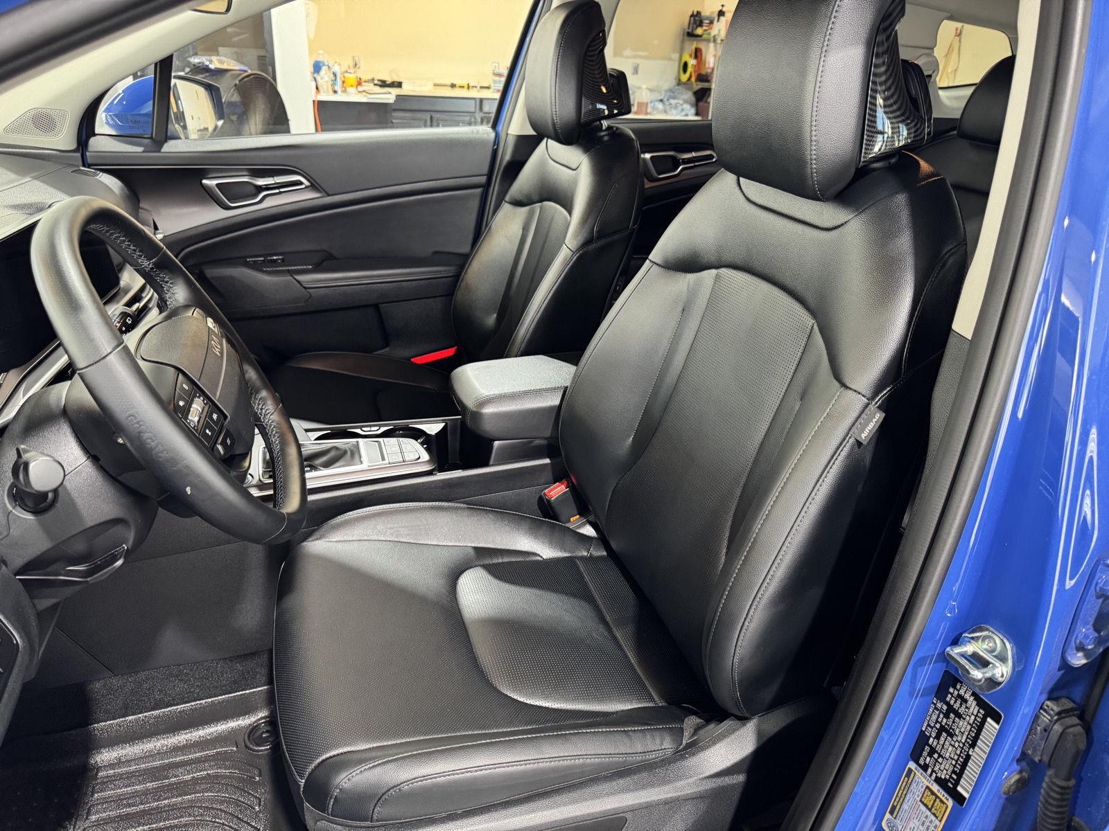 Vehicle photo 20