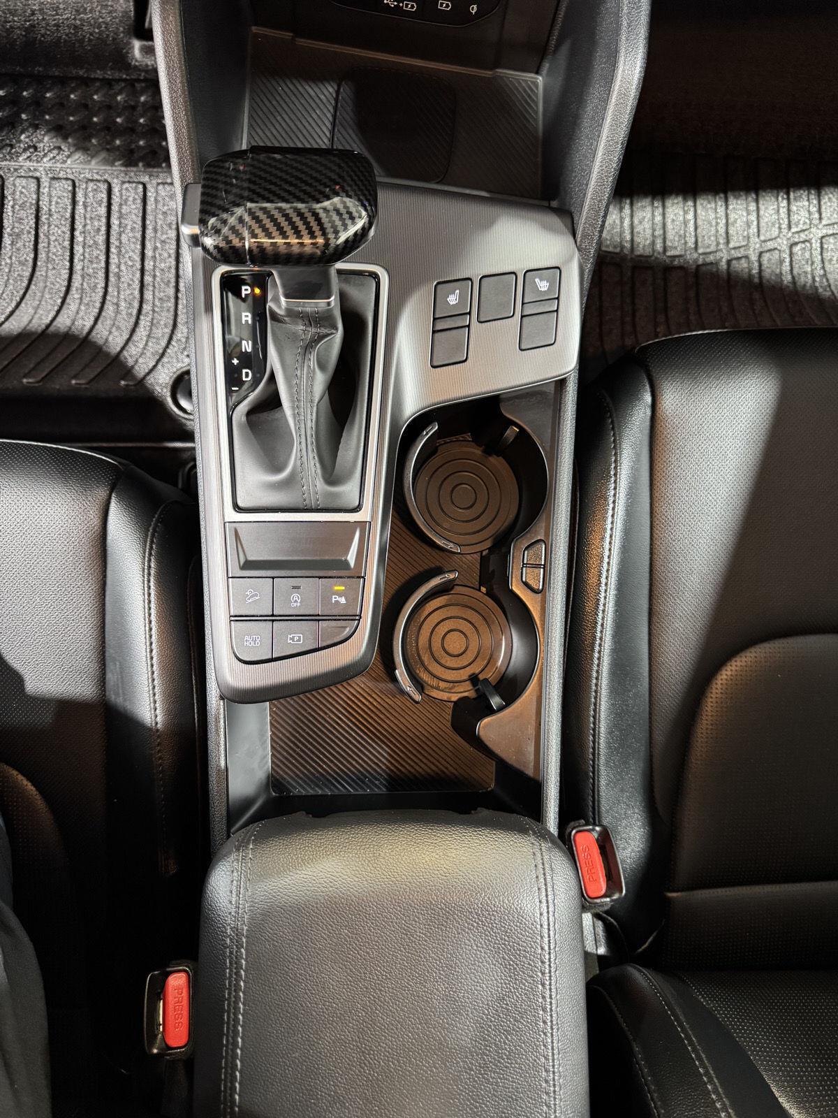 Vehicle photo 34