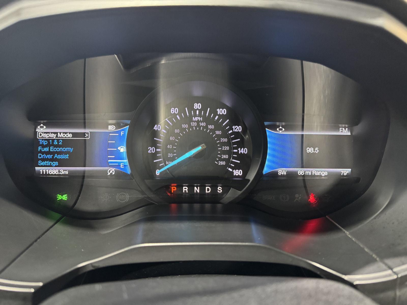 Vehicle photo 3