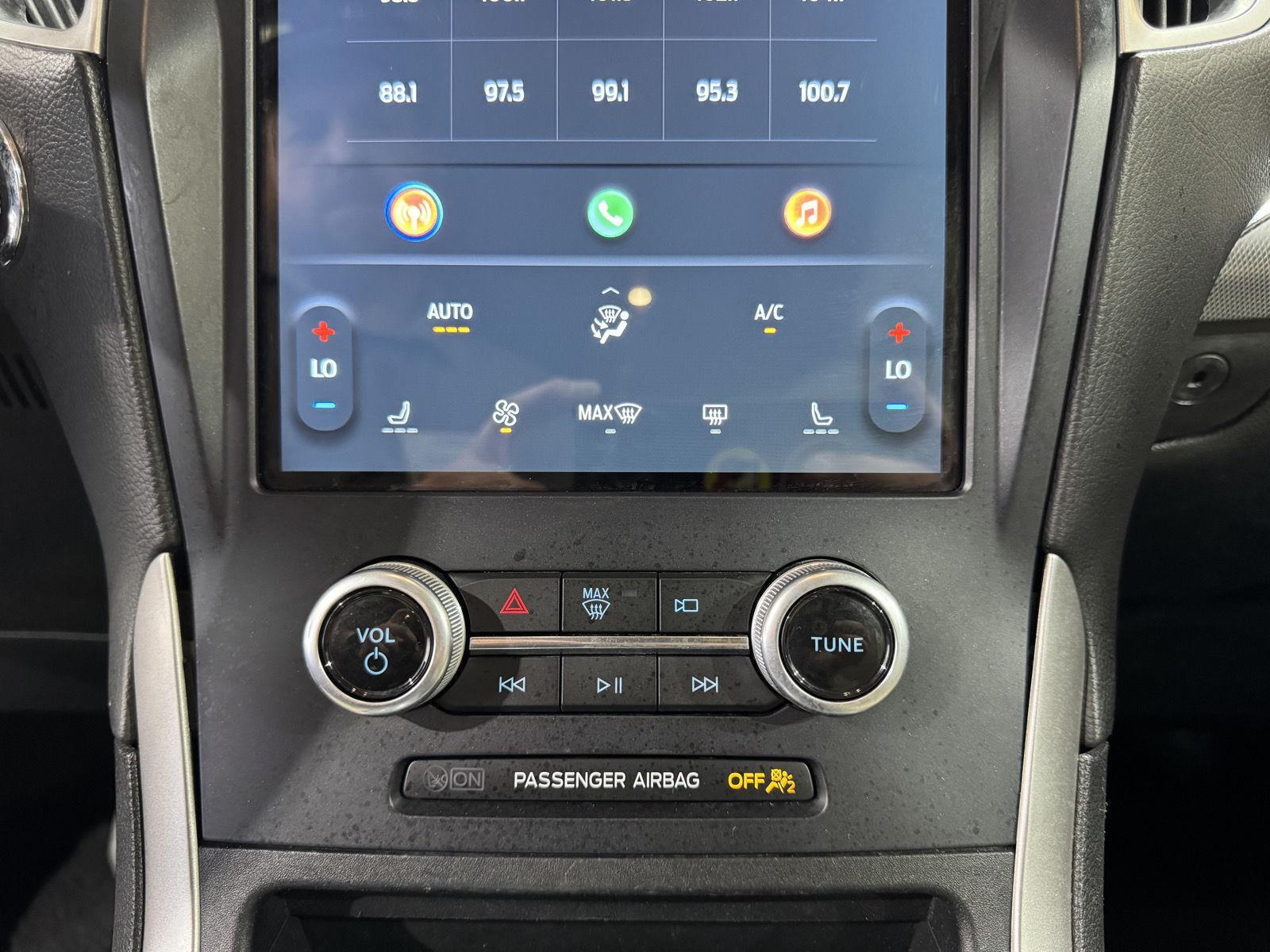 Vehicle photo 36