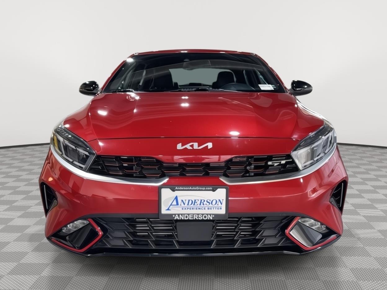 Vehicle photo 4