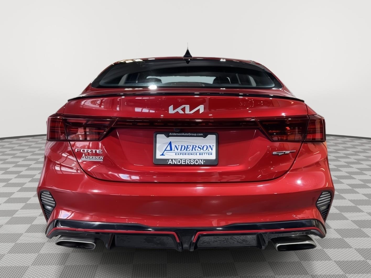 Vehicle photo 8