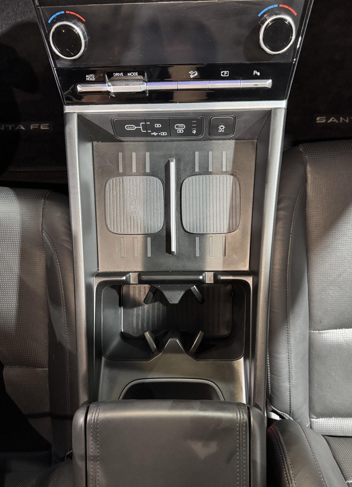 Vehicle photo 41