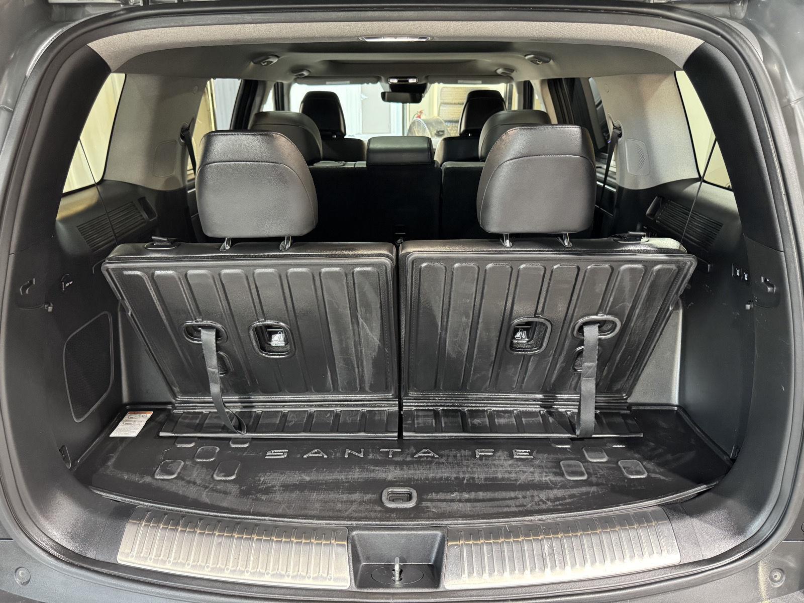 Vehicle photo 48