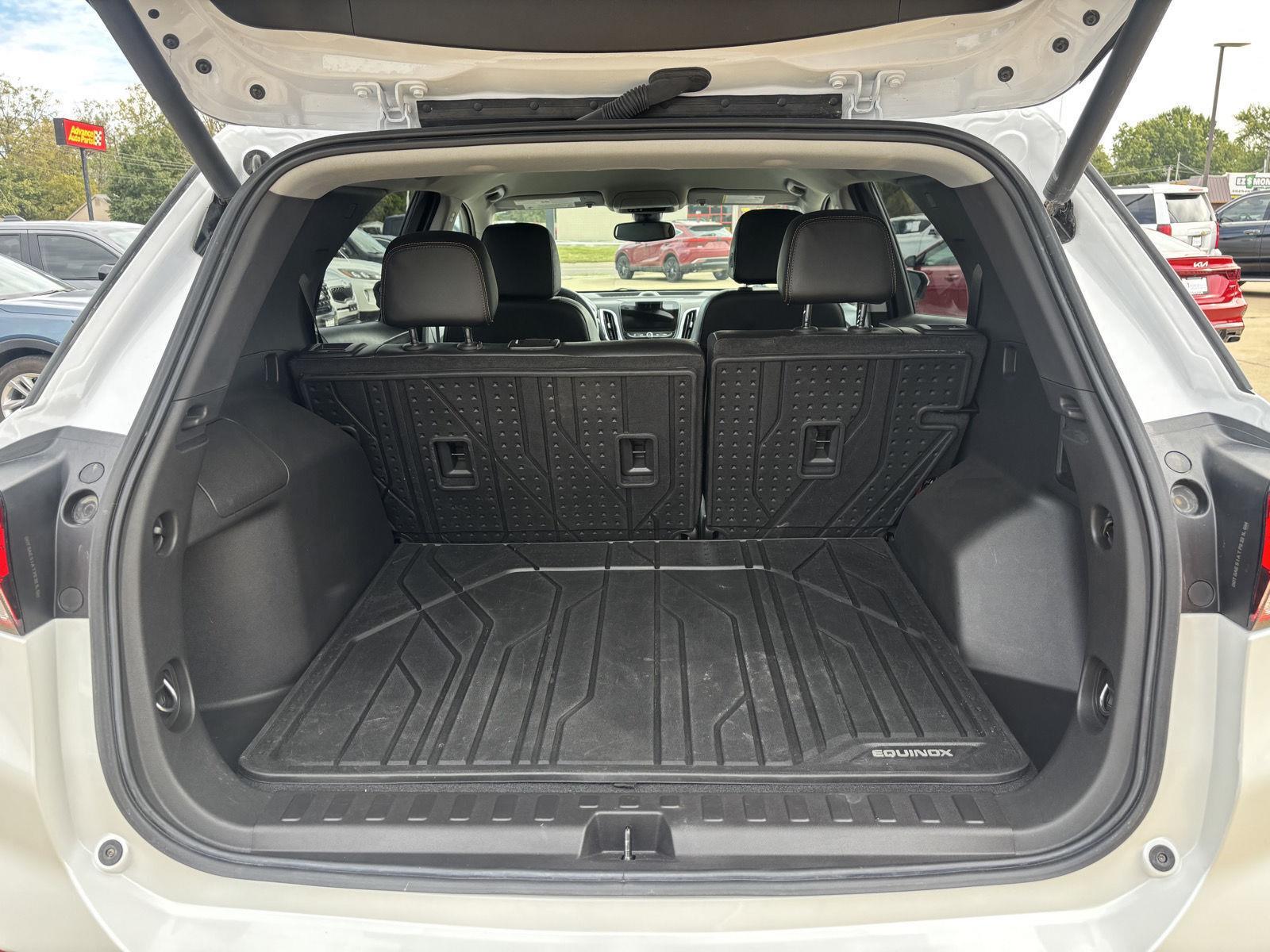 Vehicle photo 42