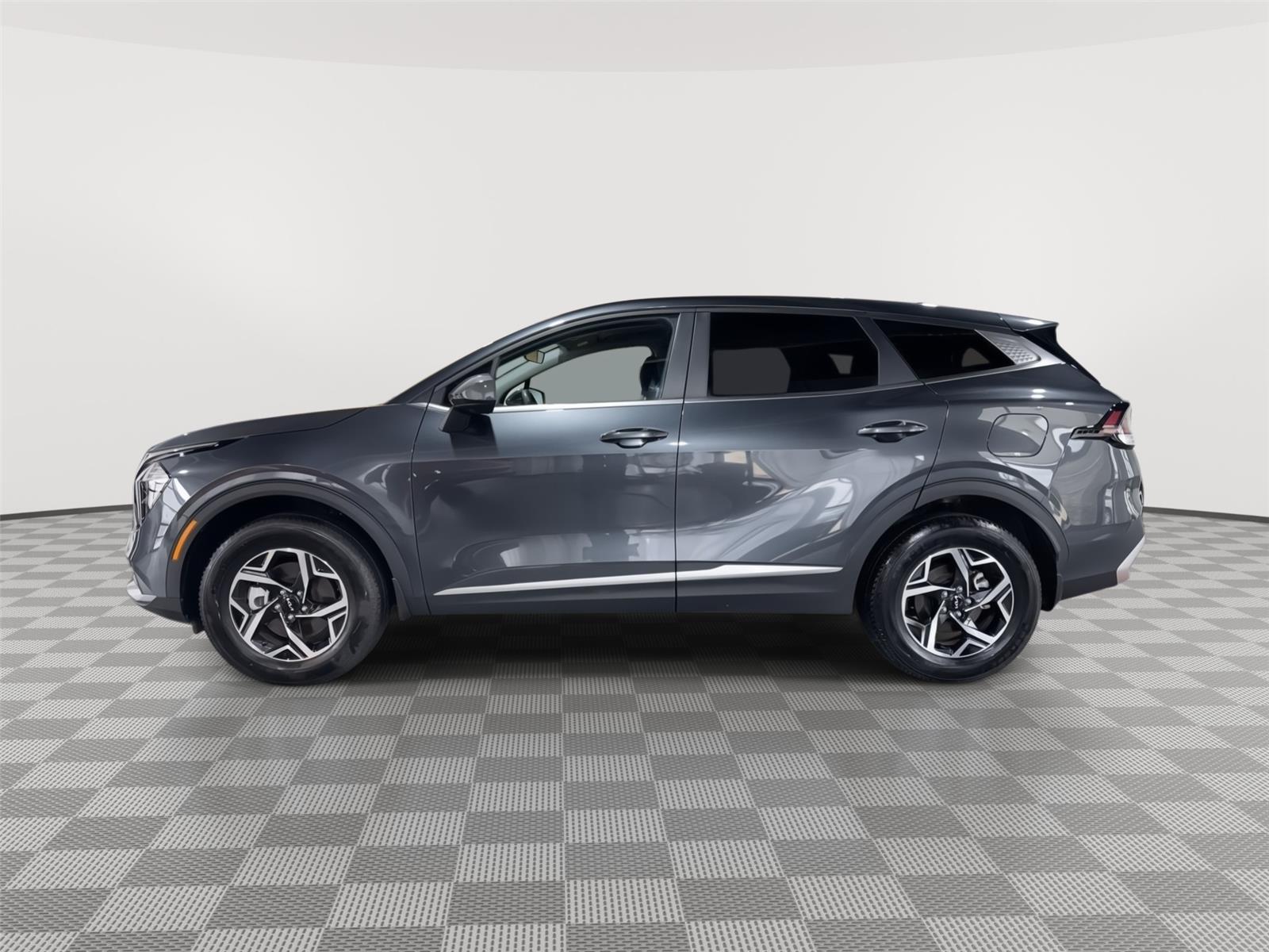 Used 2023 Kia Sportage LX with VIN KNDPUCAF1P7209725 for sale in Kansas City