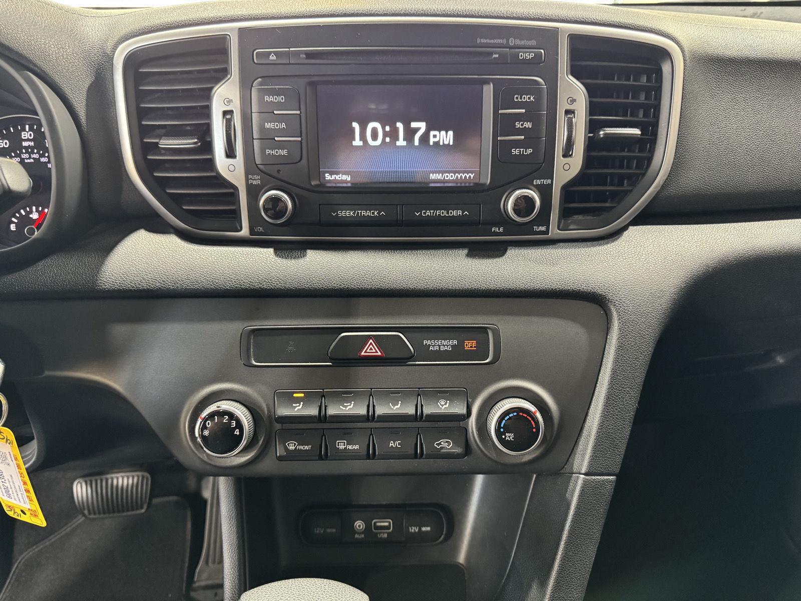 Vehicle photo 31