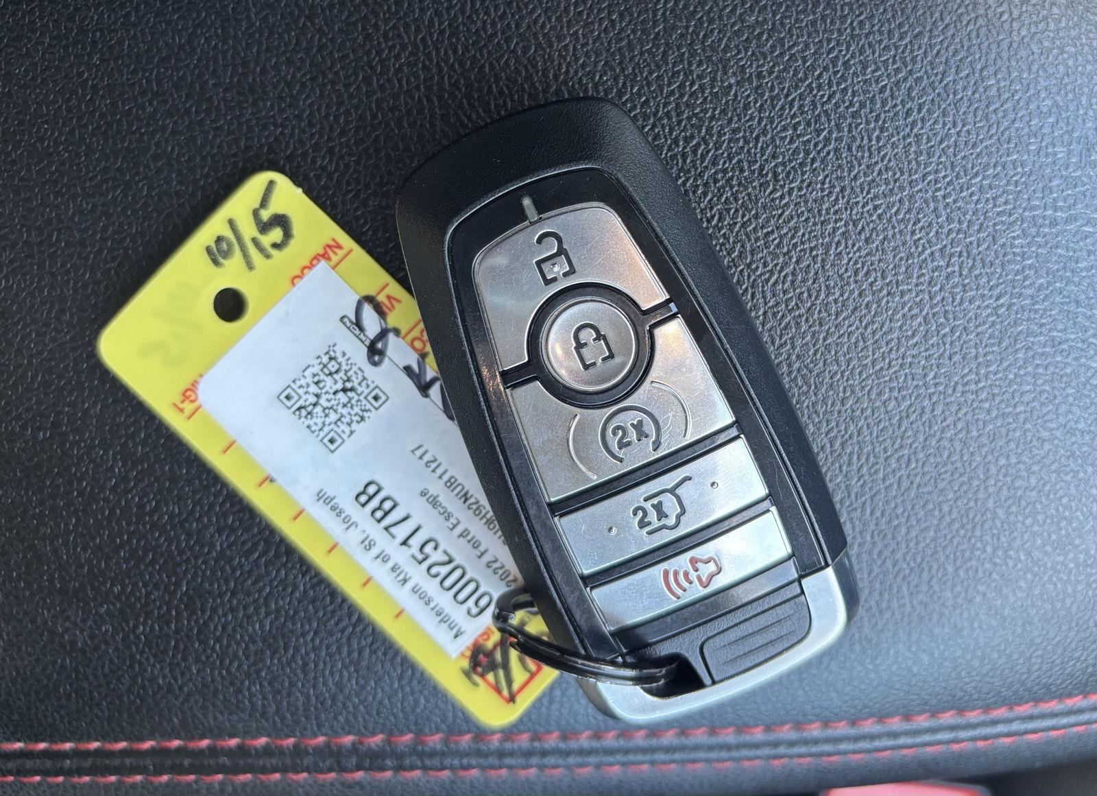 Vehicle photo 45