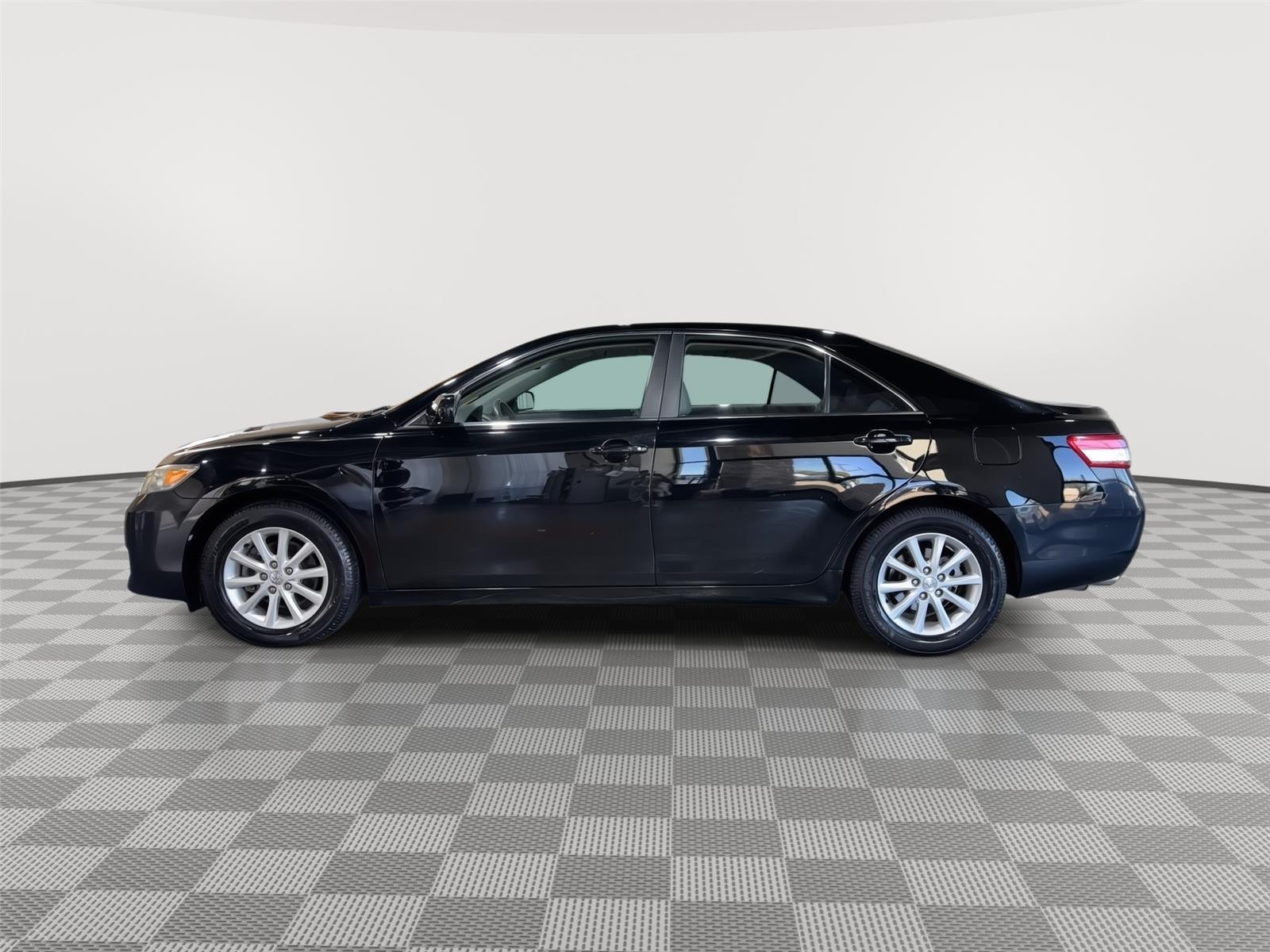 Used 2011 Toyota Camry XLE with VIN 4T1BK3EK0BU125568 for sale in Grand Island, NE