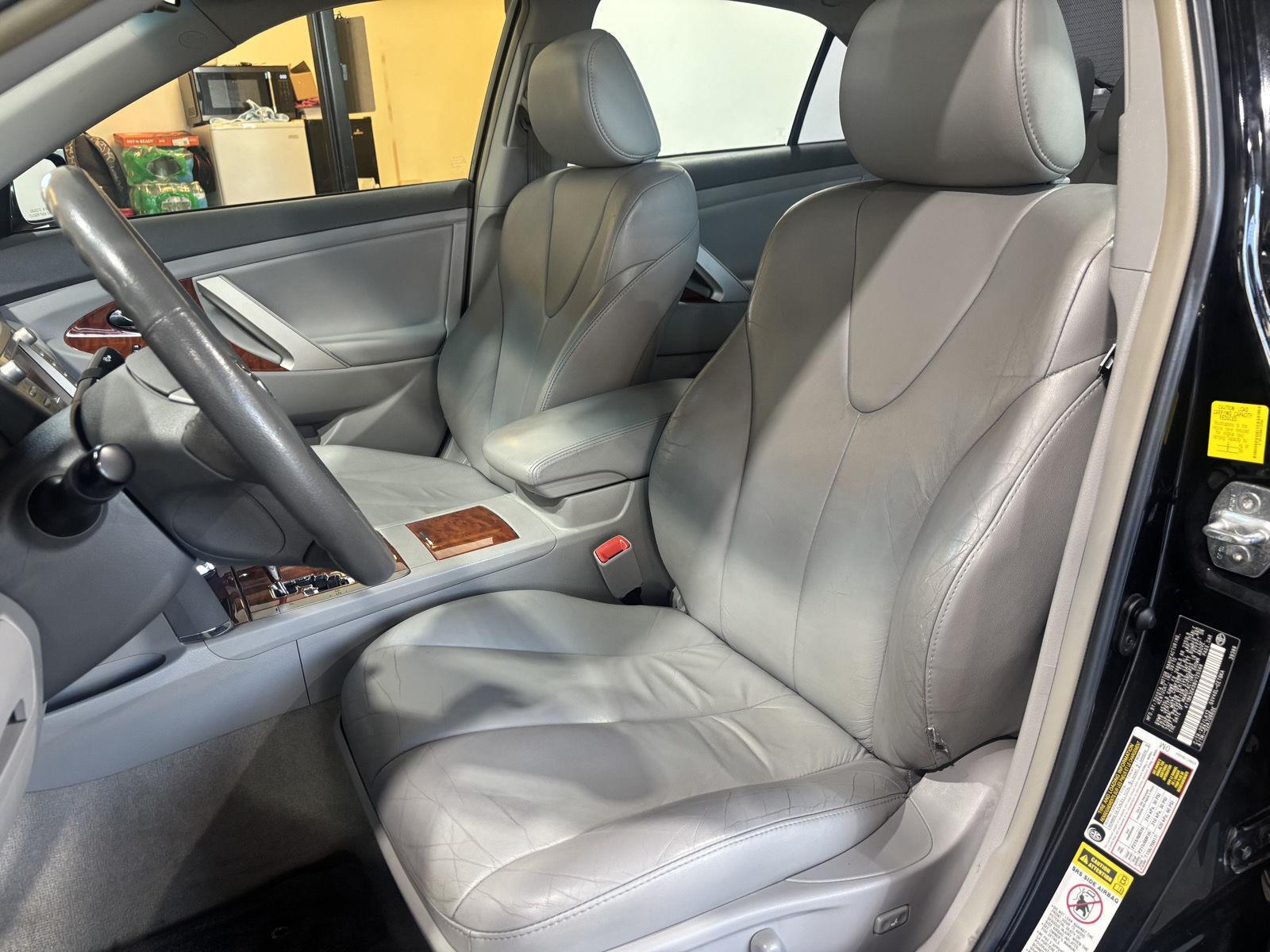Vehicle photo 21