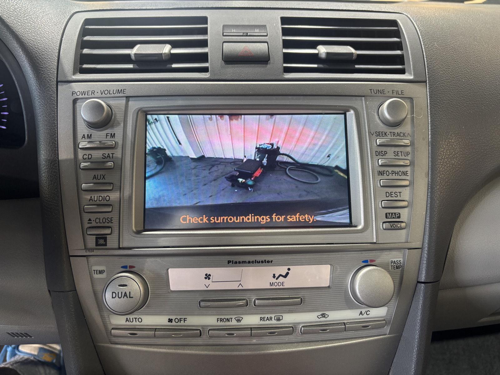 Vehicle photo 35
