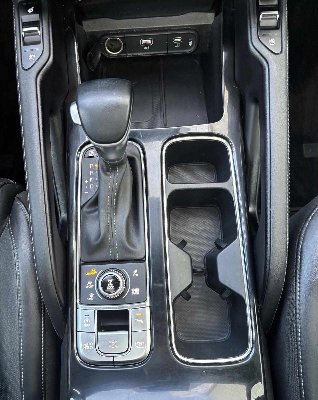 Vehicle photo 40