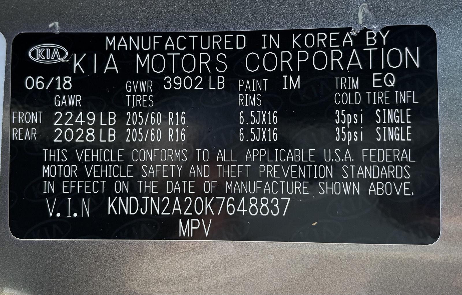 Vehicle photo 41