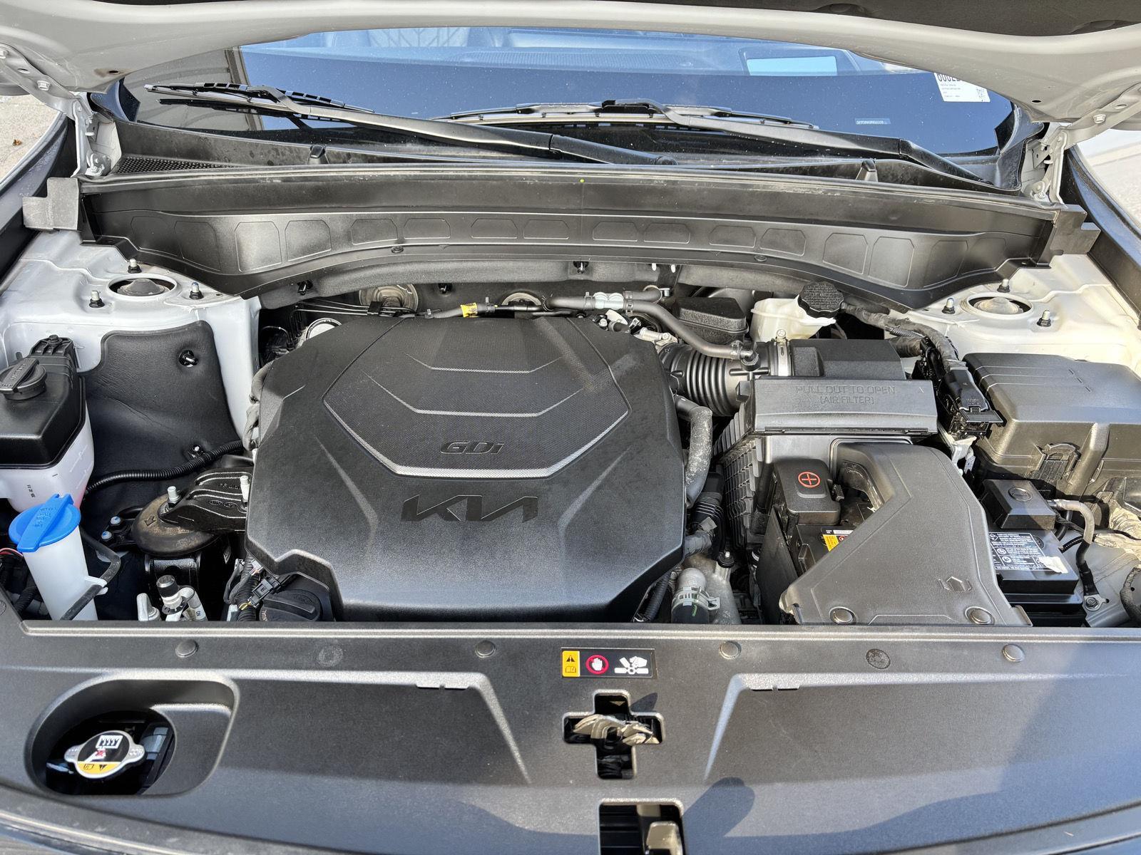 Vehicle photo 38