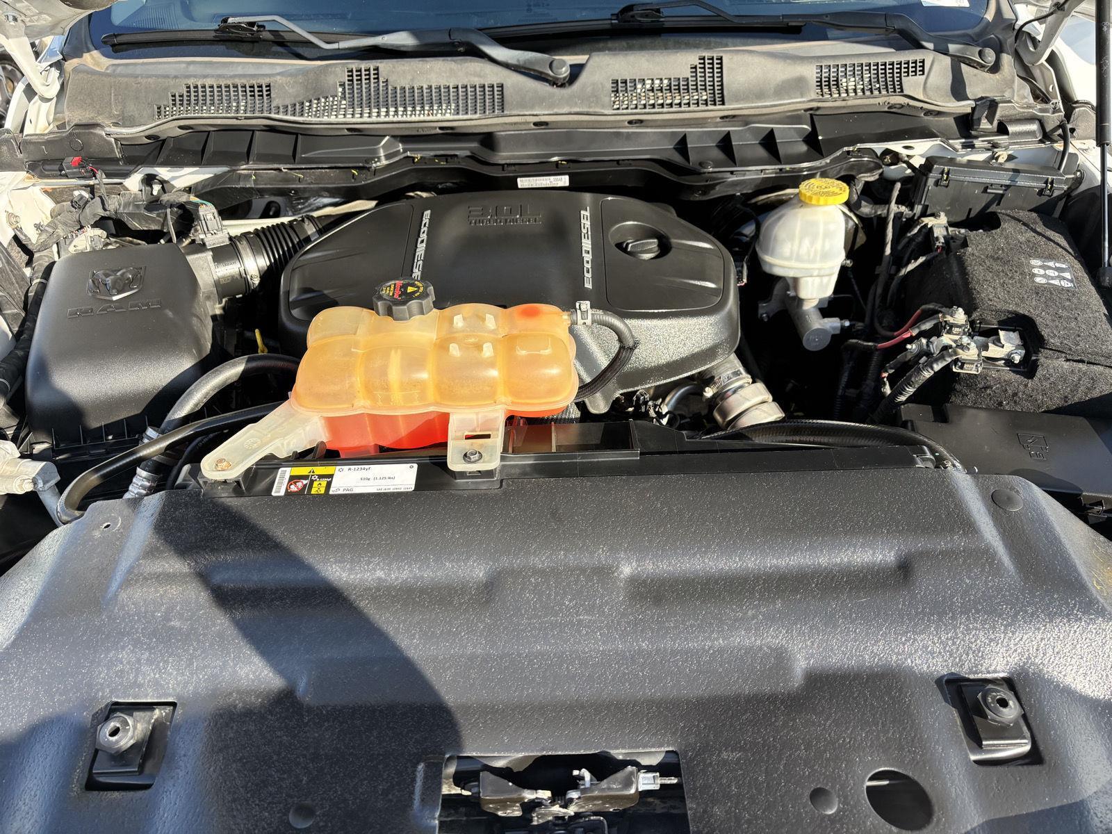 Vehicle photo 39